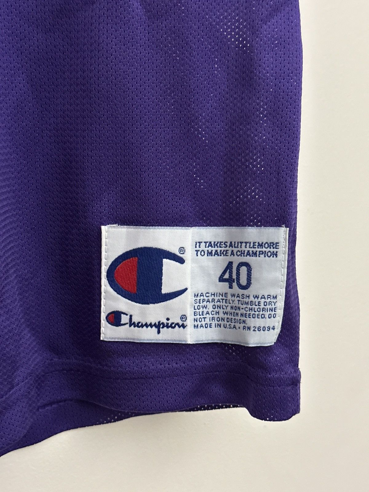 Champion Vintage 90s Nick Van Exel Los Angeles Lakers Champion Jersey Size US M / EU 48-50 / 2 - 4 Thumbnail