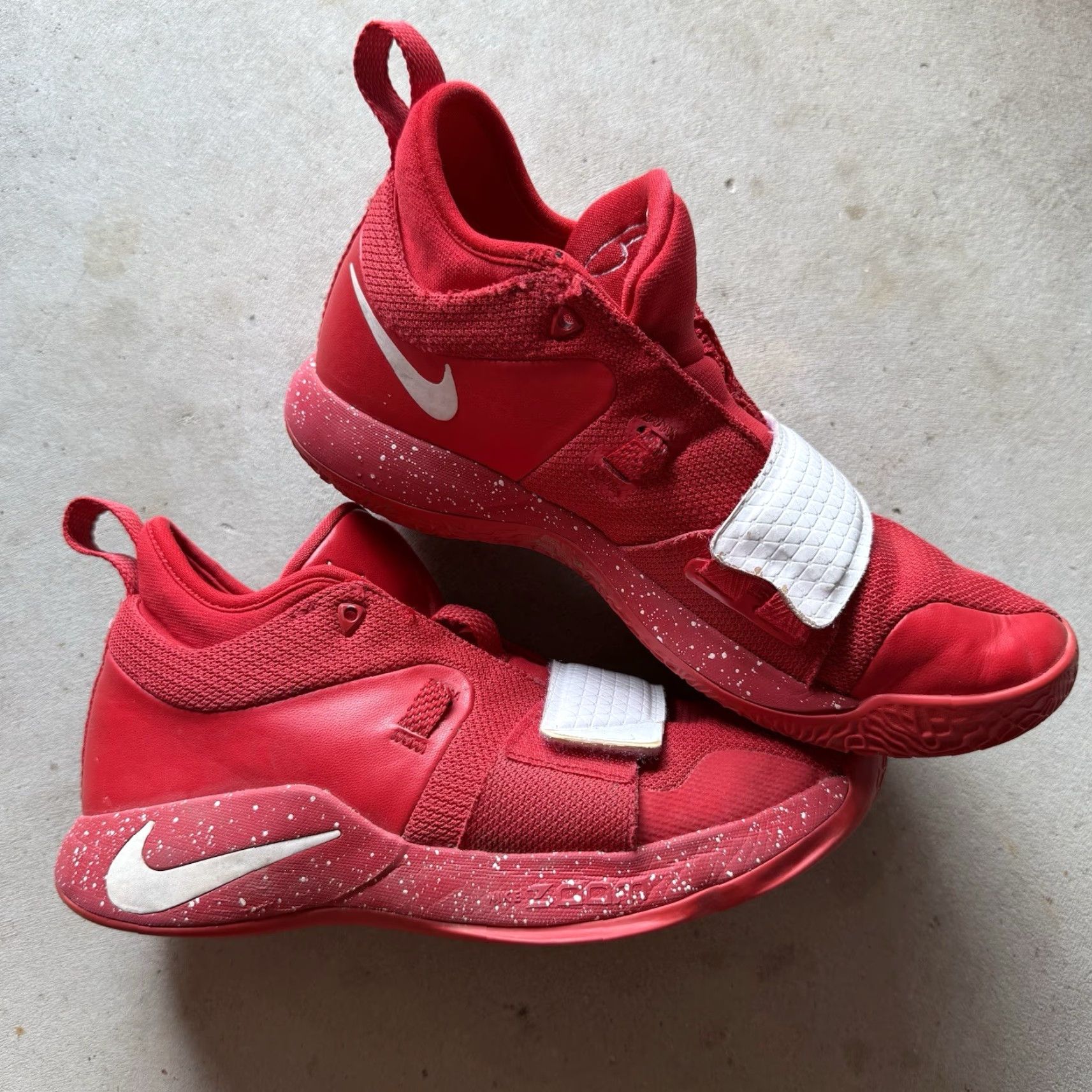 Nike Nike PG 2.5 TB University Red White Paul George BQ 8454-600 Mens Size 8.5 Sneaker Red 2018 Mens Size US 8 / EU 41 - 2 Thumbnail