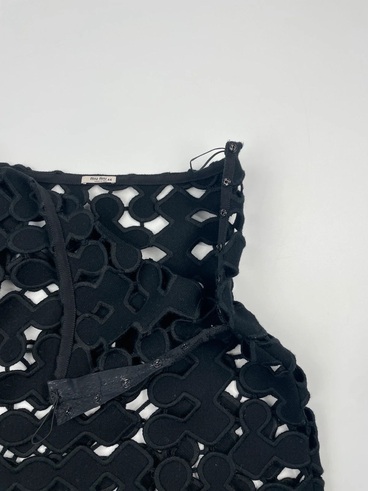 Miu Miu Miu Miu SS2008 Black Laser Cut Holes Wool Skirt Size 38" / US 16 / IT 52 - 8 Thumbnail