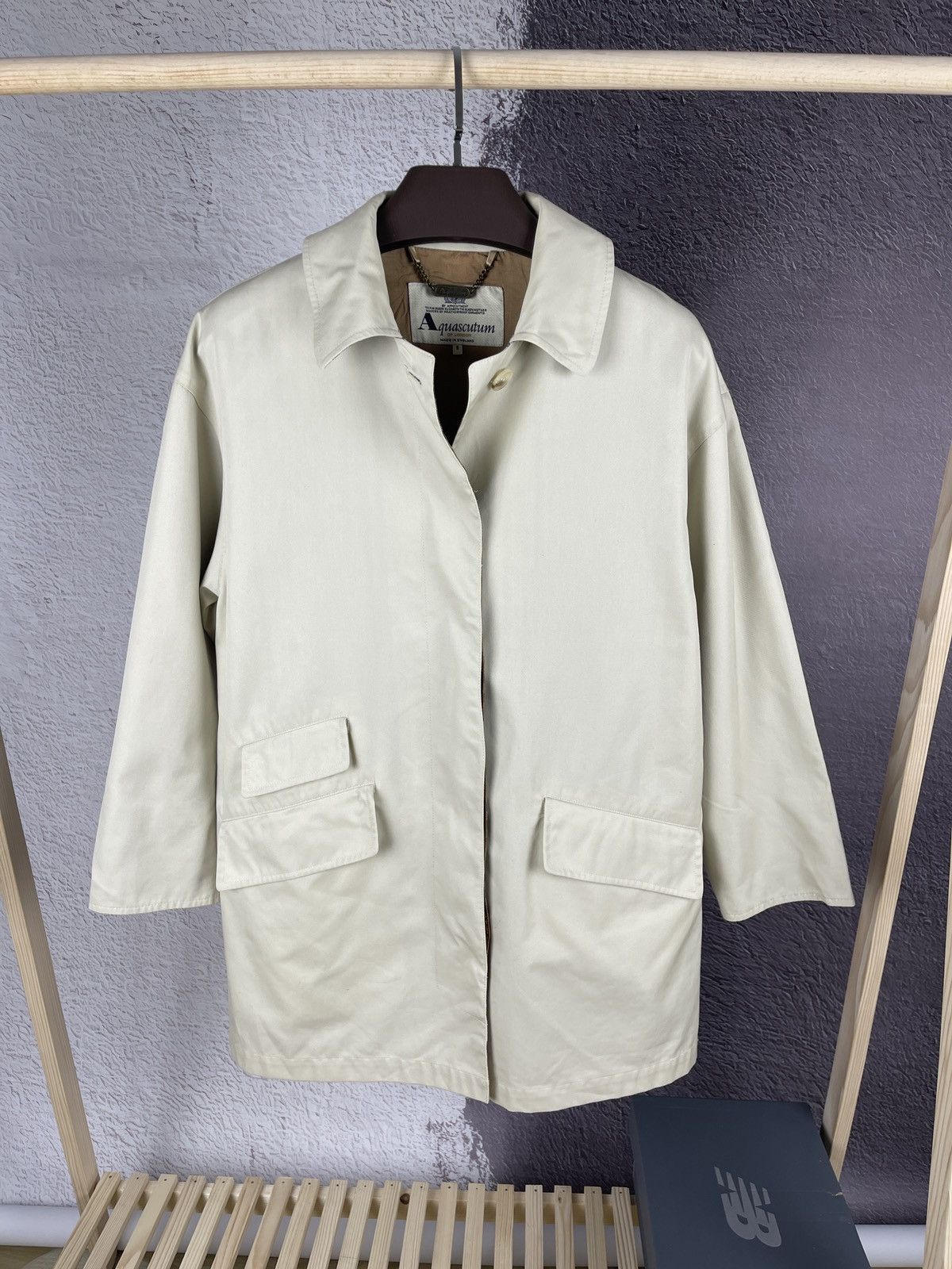 Aquascutum Aquascutum of London made in England trench coat women’s Size S / US 4 / IT 40 - 1 Thumbnail