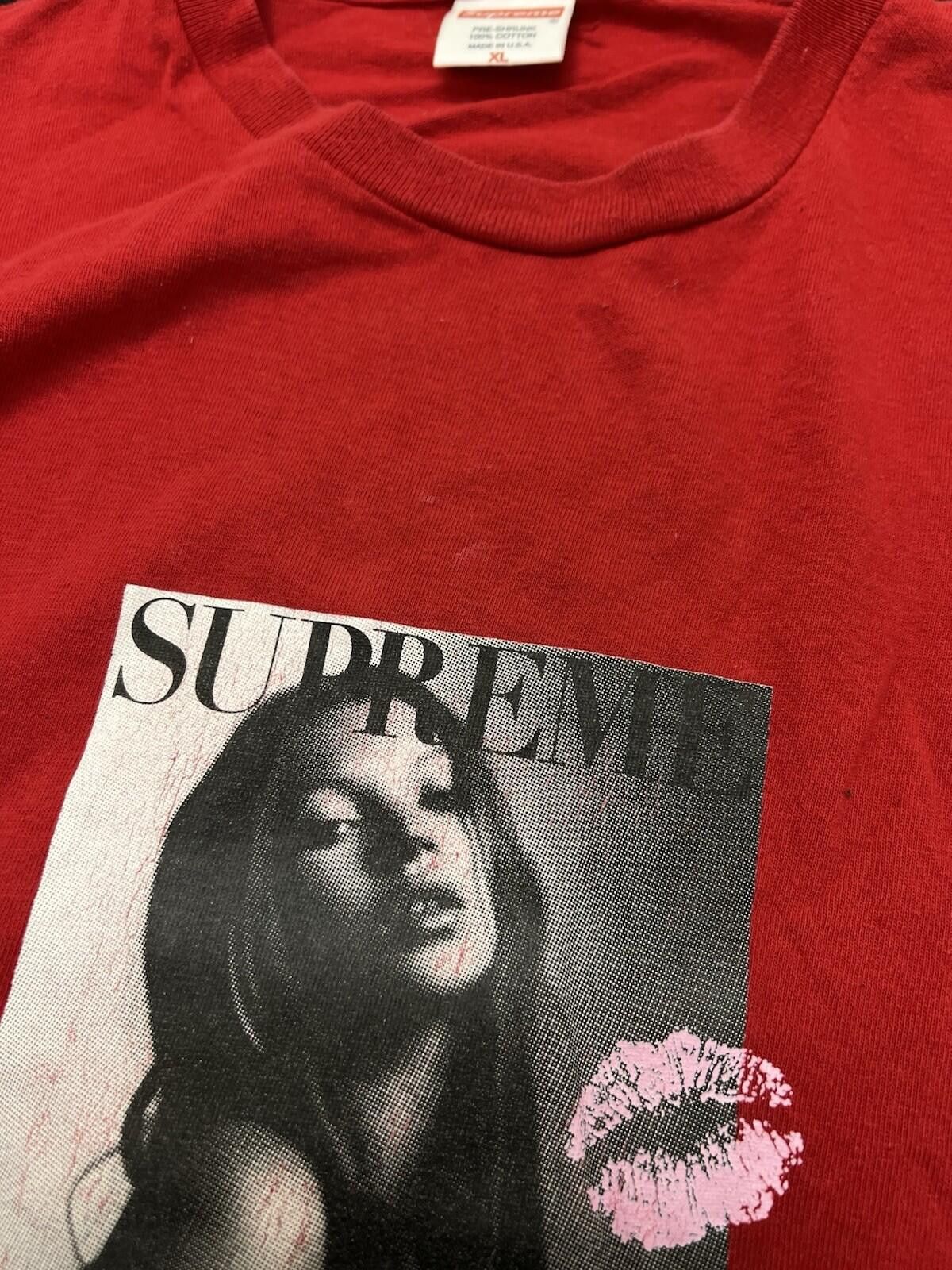 Supreme 2005 Supreme Kate Moss Tee Red XL Size US XL / EU 56 / 4 - 3 Thumbnail