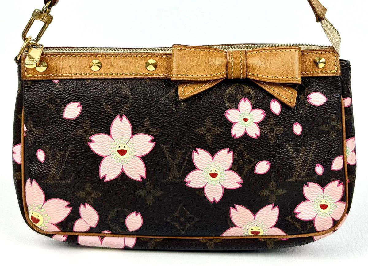 Louis Vuitton × Takashi Murakami Louis Vuitton - Murakami - SS/03 - Cherry Blossom - Pochette Size ONE SIZE - 3 Thumbnail