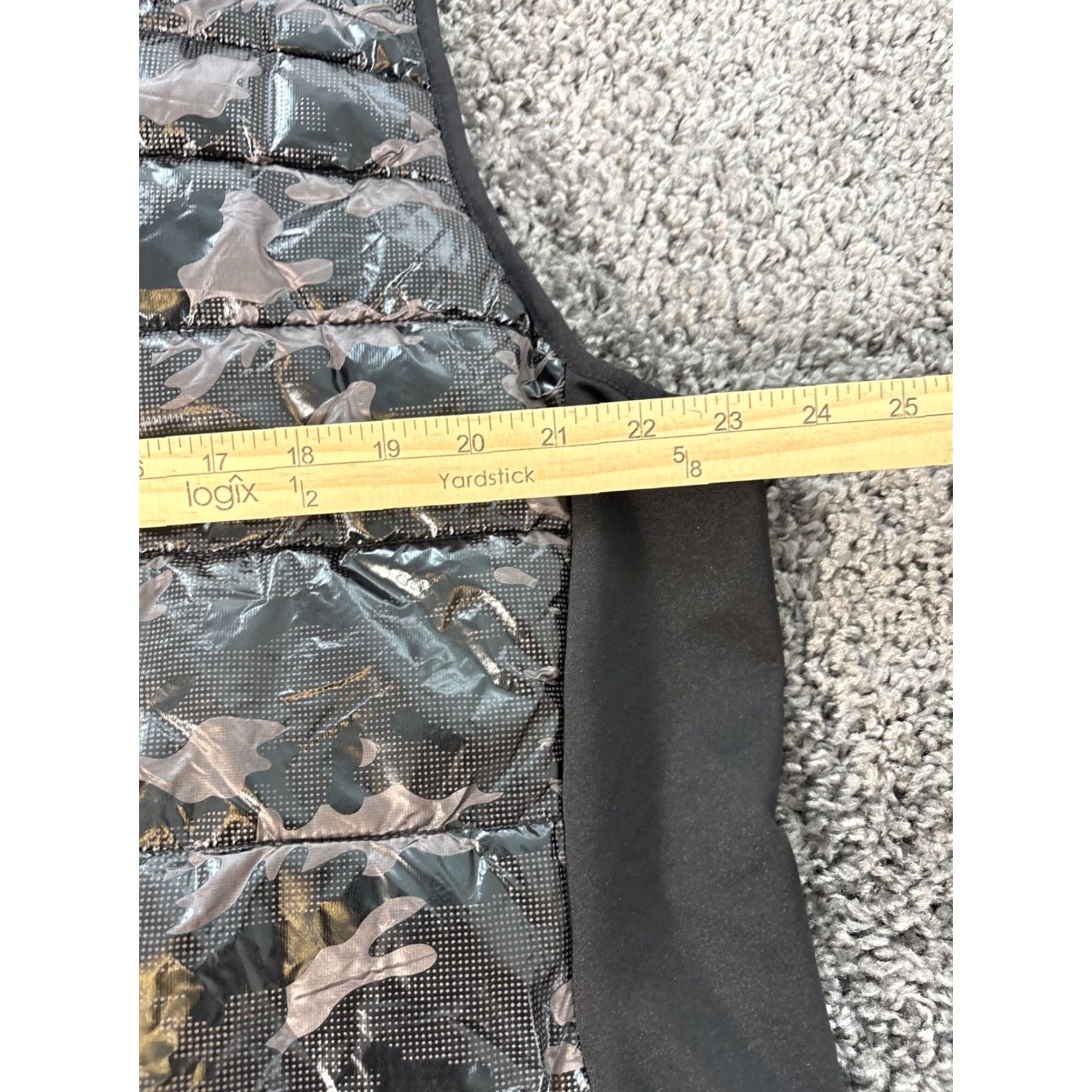 Calvin Klein Calvin Klein Performance Women's Vest Puffer Gray 2X Down Nylon Lining Zip Mid-Length 2X Womens Size XXL / US 16-18 / IT 52-54 - 3 Thumbnail