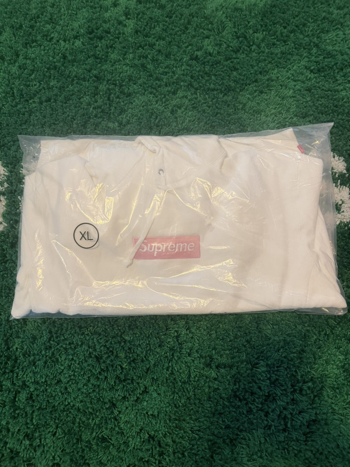 Supreme Supreme Box Logo Hoodie White Pink XL Size US XL / EU 56 / 4 - 1 Thumbnail