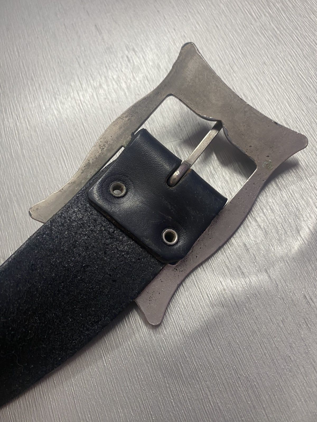 Vintage Leather belt with metal buckle Size ONE SIZE - 4 Thumbnail