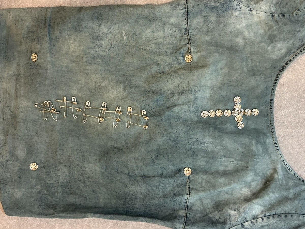 Other Grunge Distressed Studded Zip T-Shirt Size US XS / EU 42 / 0 - 4 Thumbnail