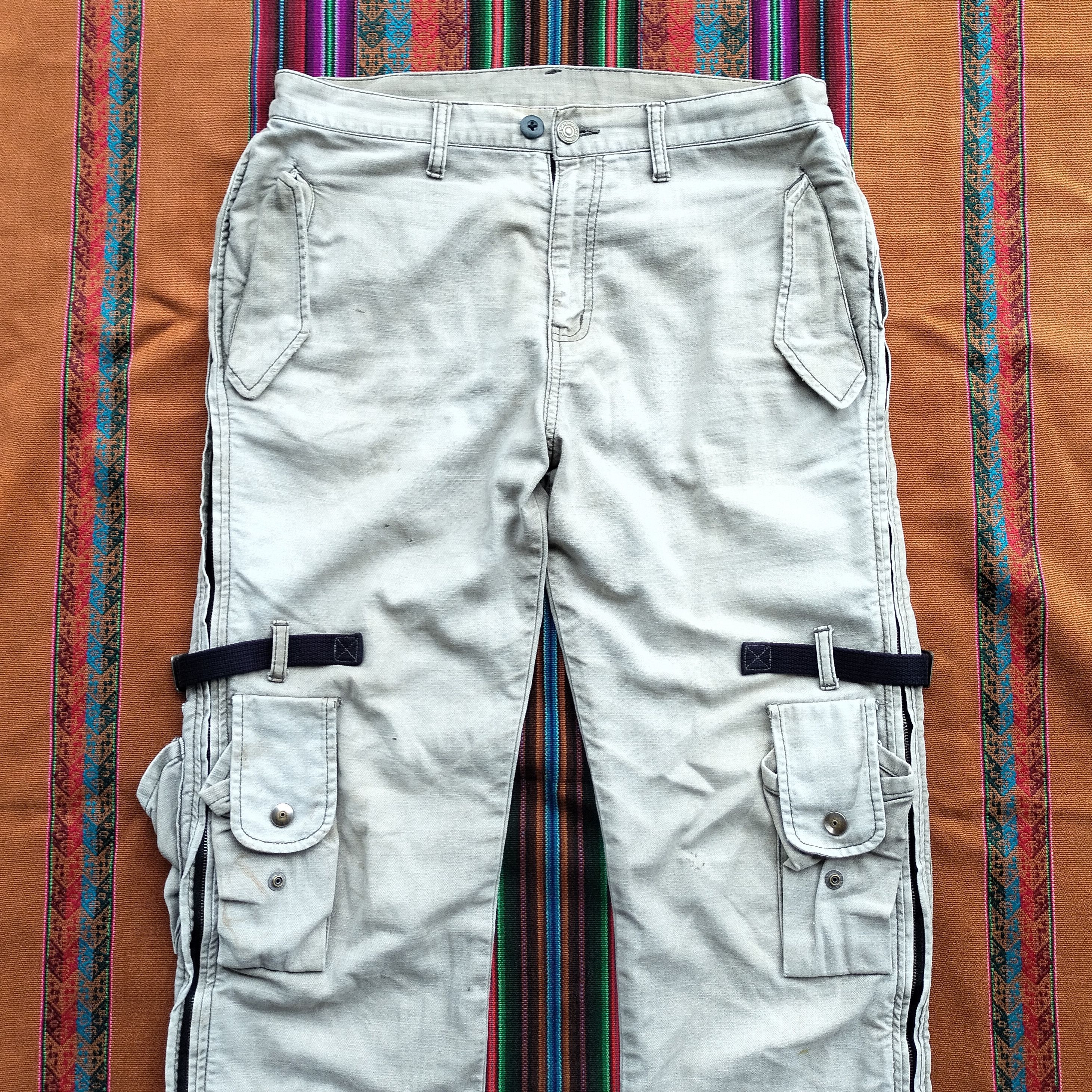 PPFM PPFM bondage zipper side distressed 3d 'cargo pants Size US 33 - 5 Thumbnail