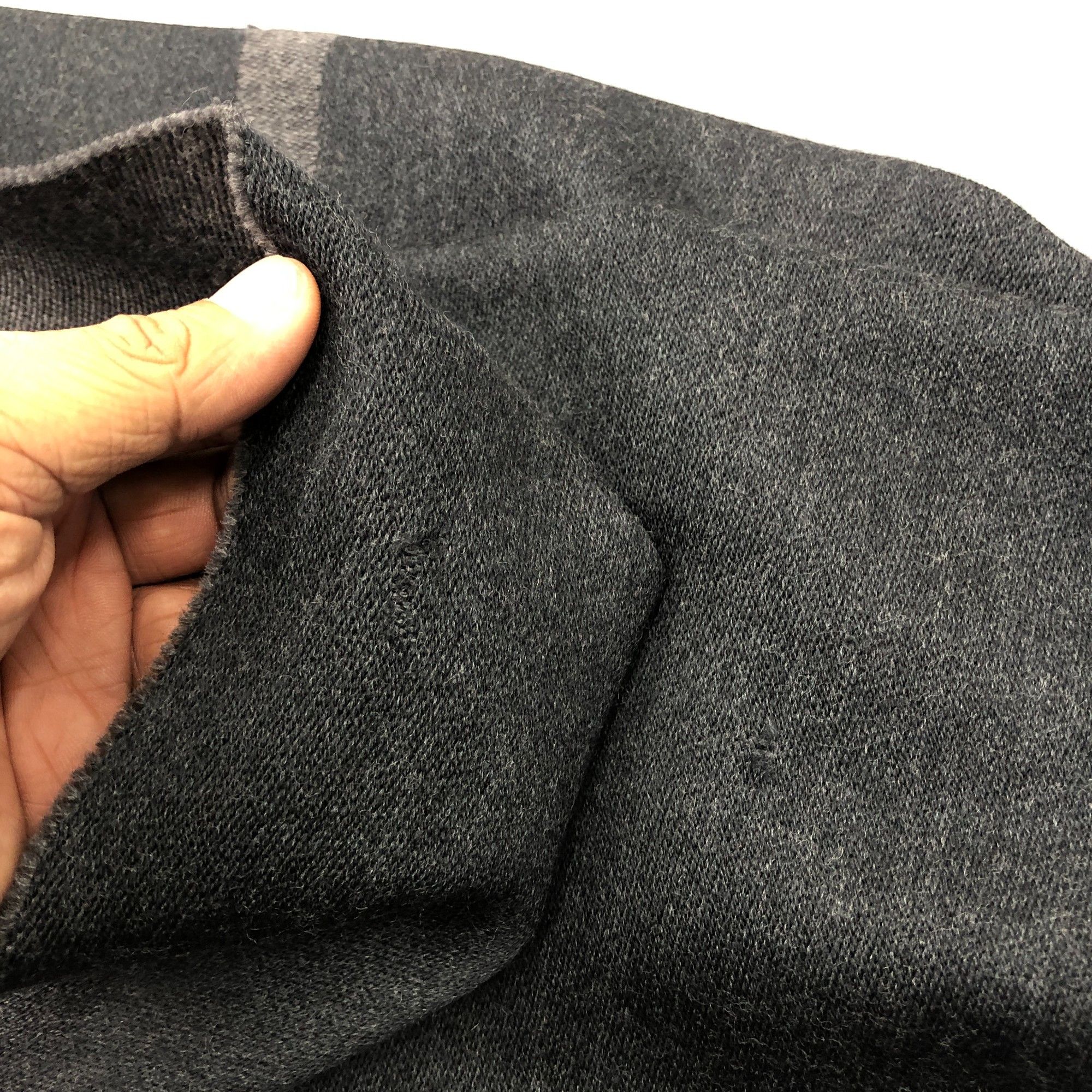 Emporio Armani Vintage Emporio Armani Scarf Muffler Wool Cashmere Scarves Size ONE SIZE - 9 Thumbnail