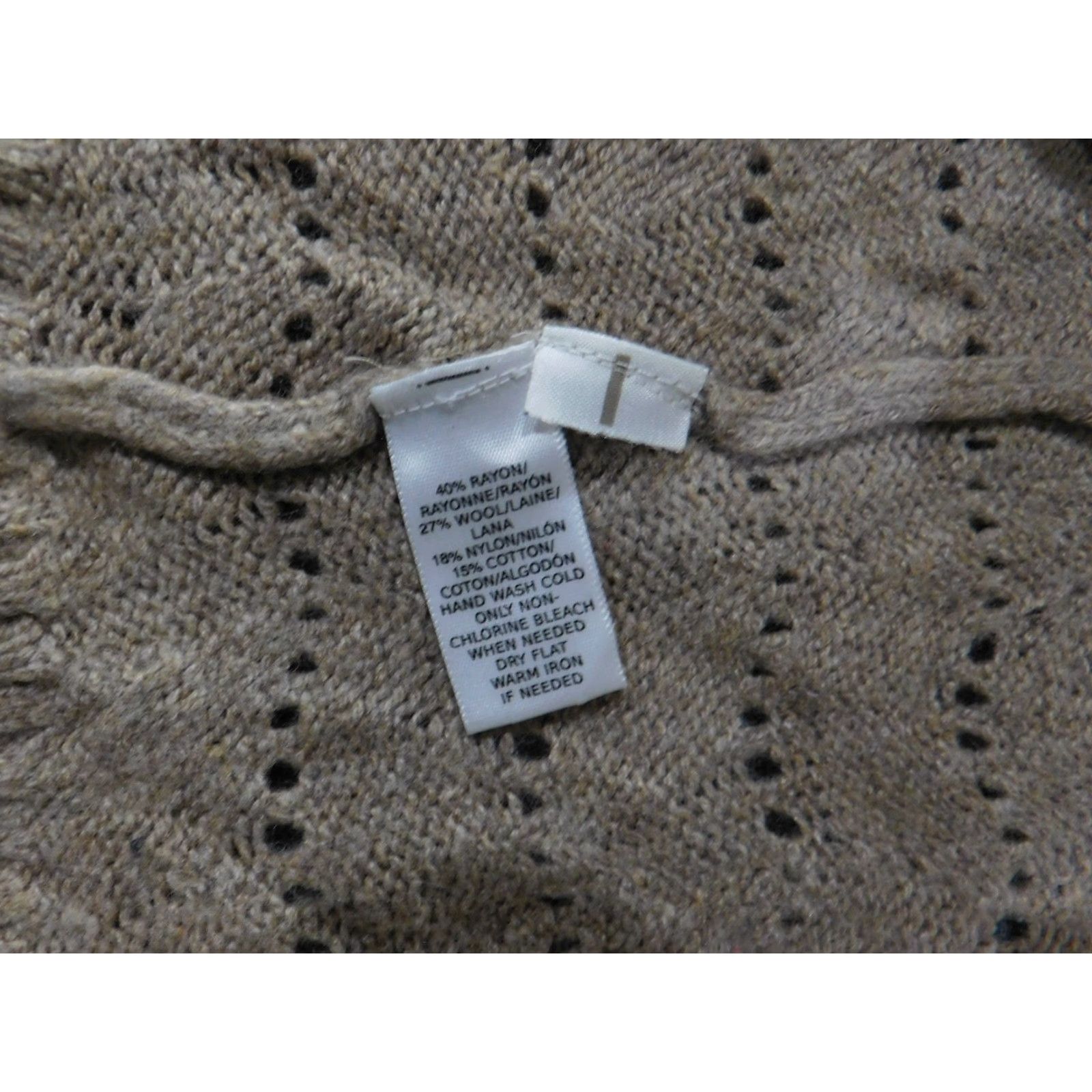 Loft LOFT Cardigan Women Regular Size S Beige Open Knit Lightweight Wool Knit Pattern V-Neck Casual Modern Designer Mens? No. Size S / US 4 / IT 40 - 7 Thumbnail