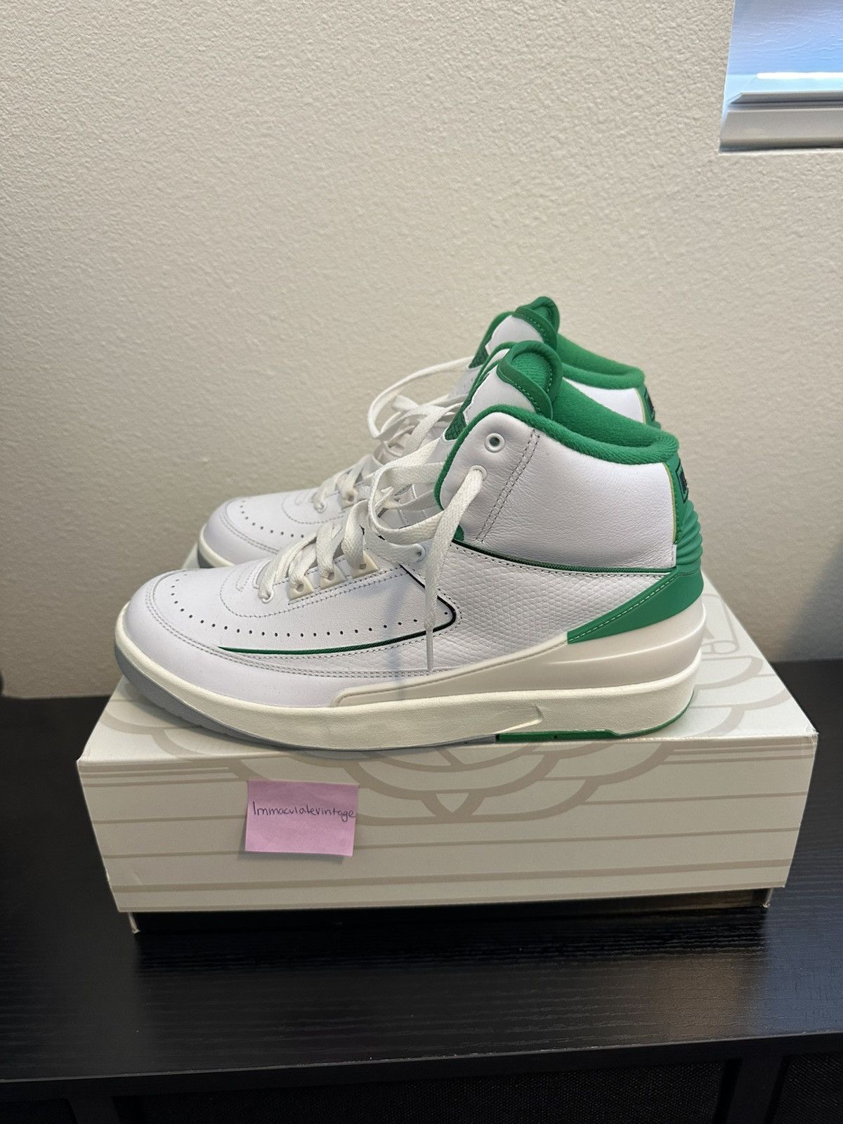 Jordan Brand Air Jordan 2 lucky green size 9 US Size US 9 / EU 42 - 1 Thumbnail