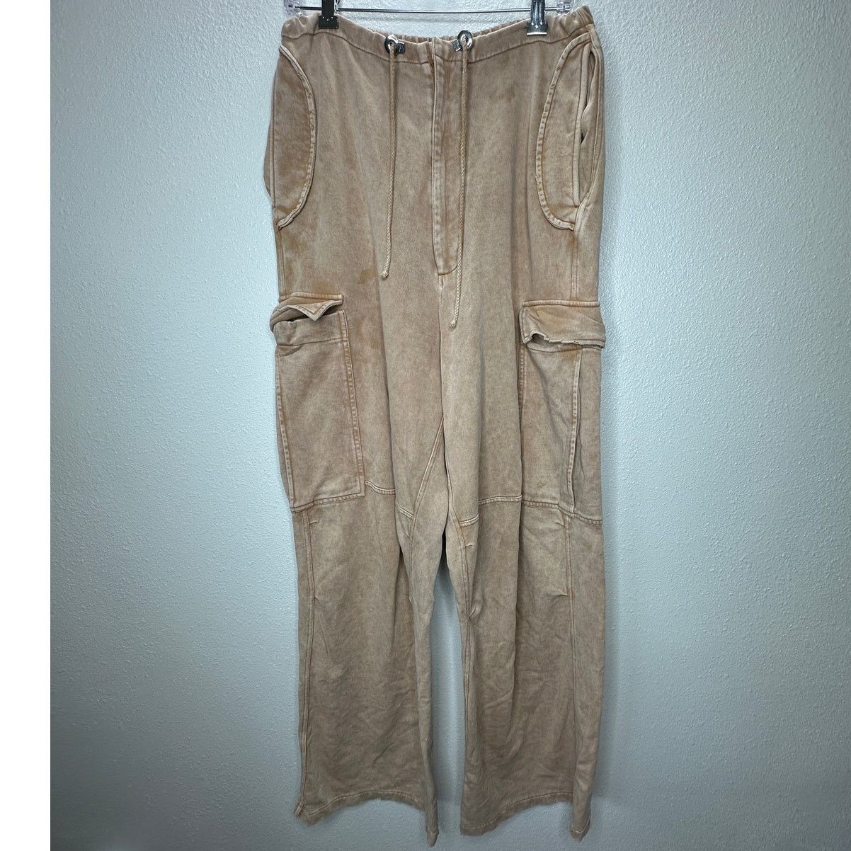 Acne Studios Acne Studios Mens Tan Wide Leg Cargo Sweat Pants M Size US 36 / EU 52 - 4 Thumbnail