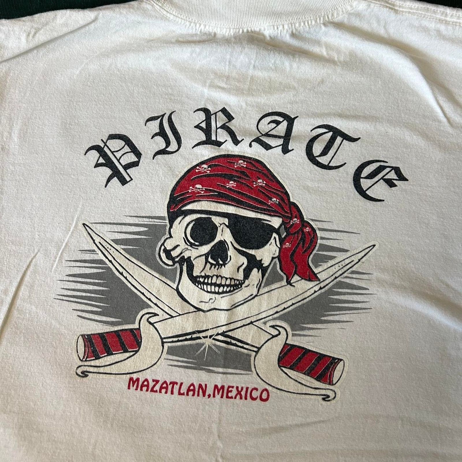 AAA Y2k pirate mazatlan island tee Size US L / EU 52-54 / 3 - 5 Thumbnail
