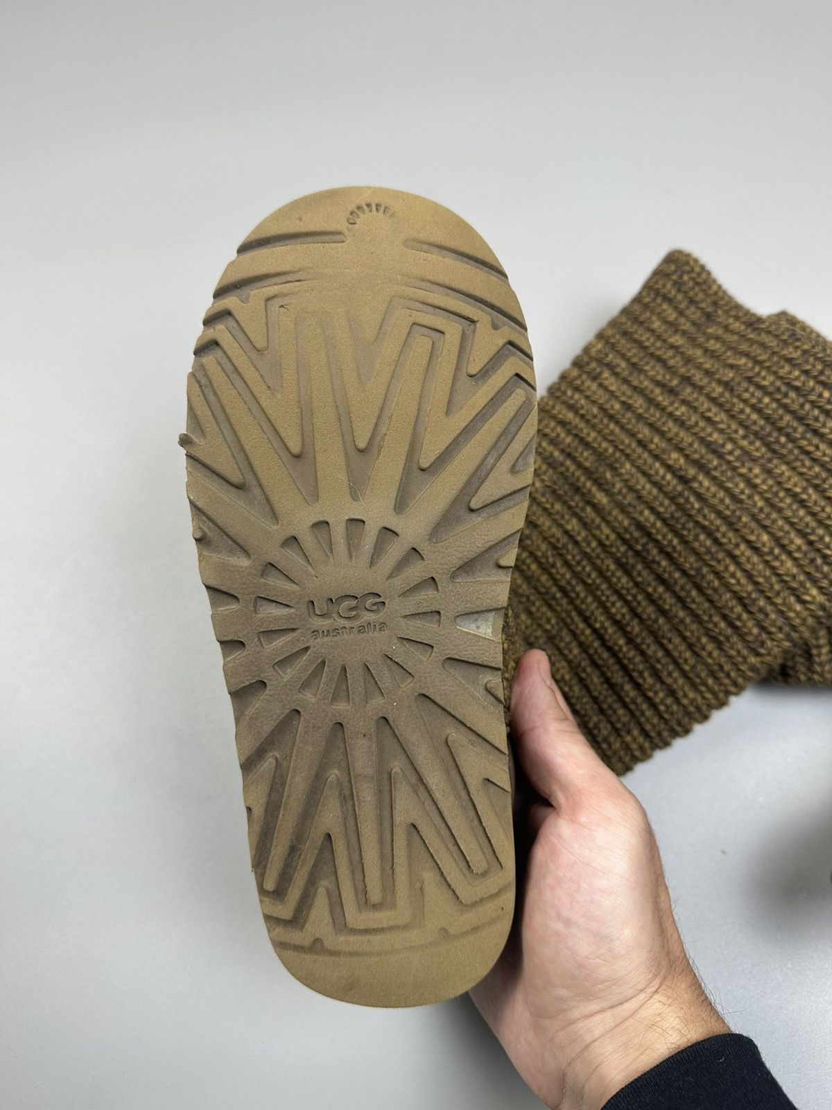 Ugg Vintage Ugg Knited High Slippers Size US 7.5 / IT 37.5 - 6 Thumbnail