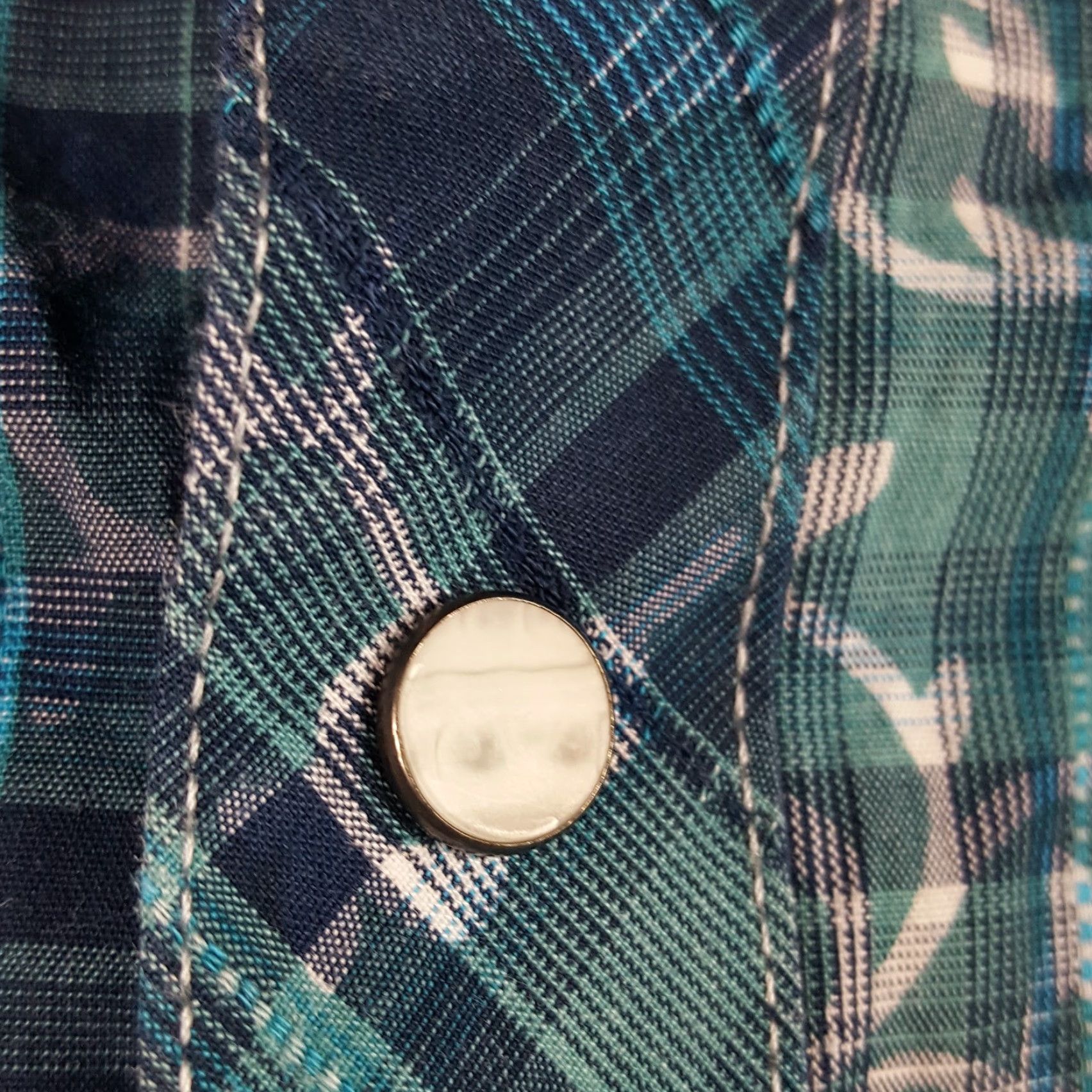 Wrangler VINTAGE Wrangler Western Pearl Snap Cowboy Shirt Men's Large Southwestern Button-Up Plaid Cotton Blue 90s Workwear Mens Size US L / EU 52-54 / 3 - 4 Thumbnail
