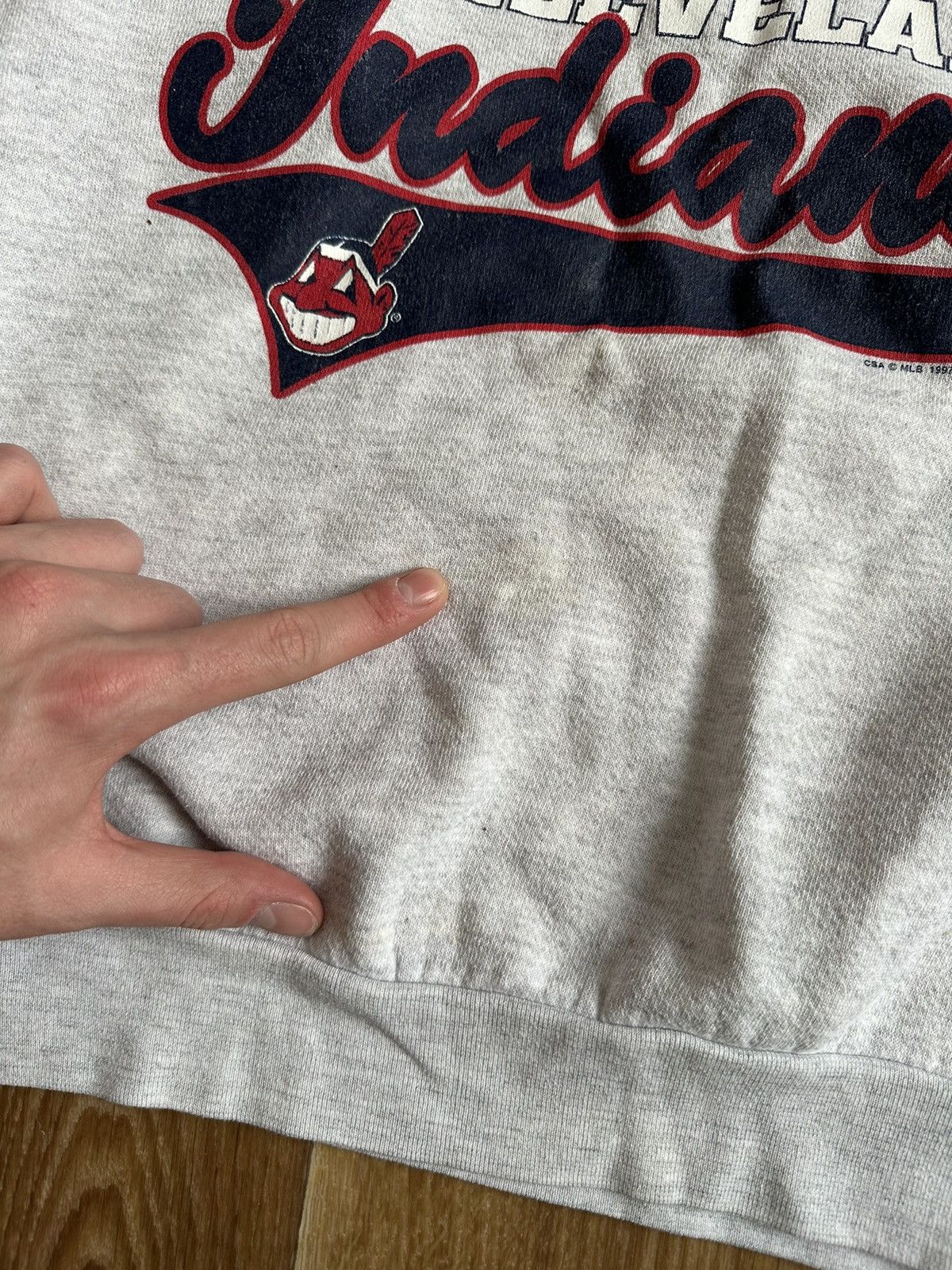 Logo 7 × MLB × Vintage Vintage 90s MLB Cleveland Indians Crewneck Sweatshirt Size US XS / EU 42 / 0 - 6 Thumbnail