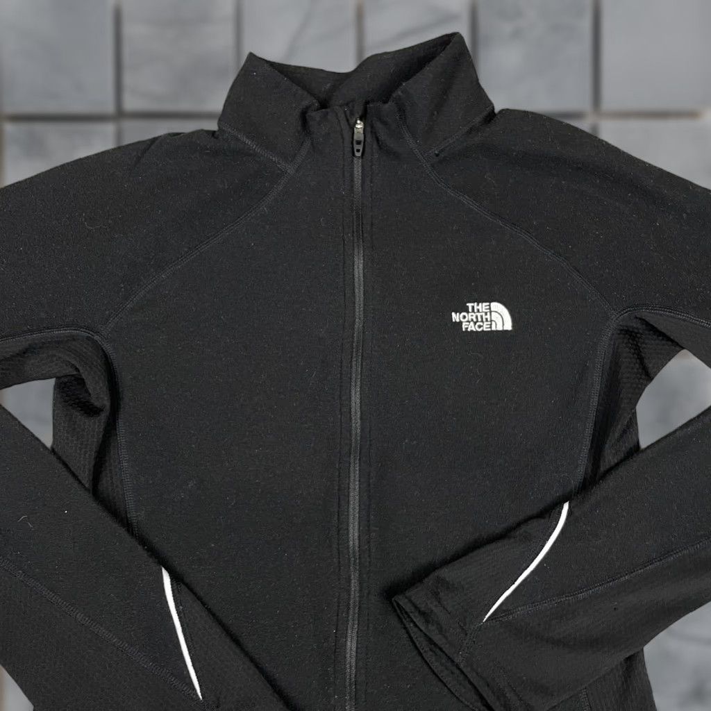 The North Face VINTAGE The North Face Flight Series Jacket Womens S Black Fleece Zip Full Thumb Loops Activewear Mens? Size S / US 4 / IT 40 - 1 Thumbnail