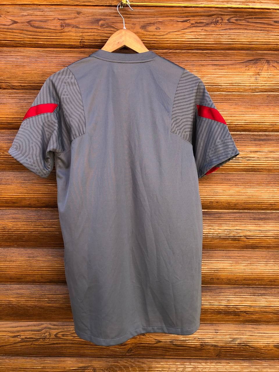 Nike FC LIVERPOOL HOME SOCCER FOOTBALL SHIRT JERSEY Size US M / EU 48-50 / 2 - 3 Thumbnail