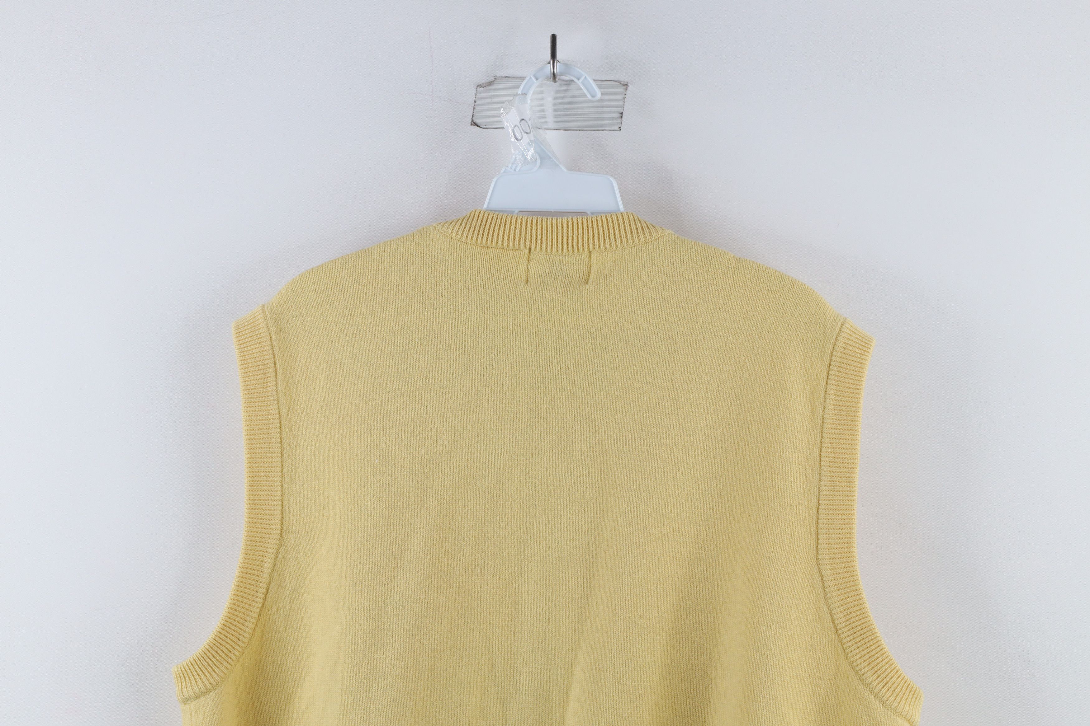 Vintage Vintage 90s Viyella Wool Knit V-Neck Sweater Vest Yellow Size US L / EU 52-54 / 3 - 6 Thumbnail