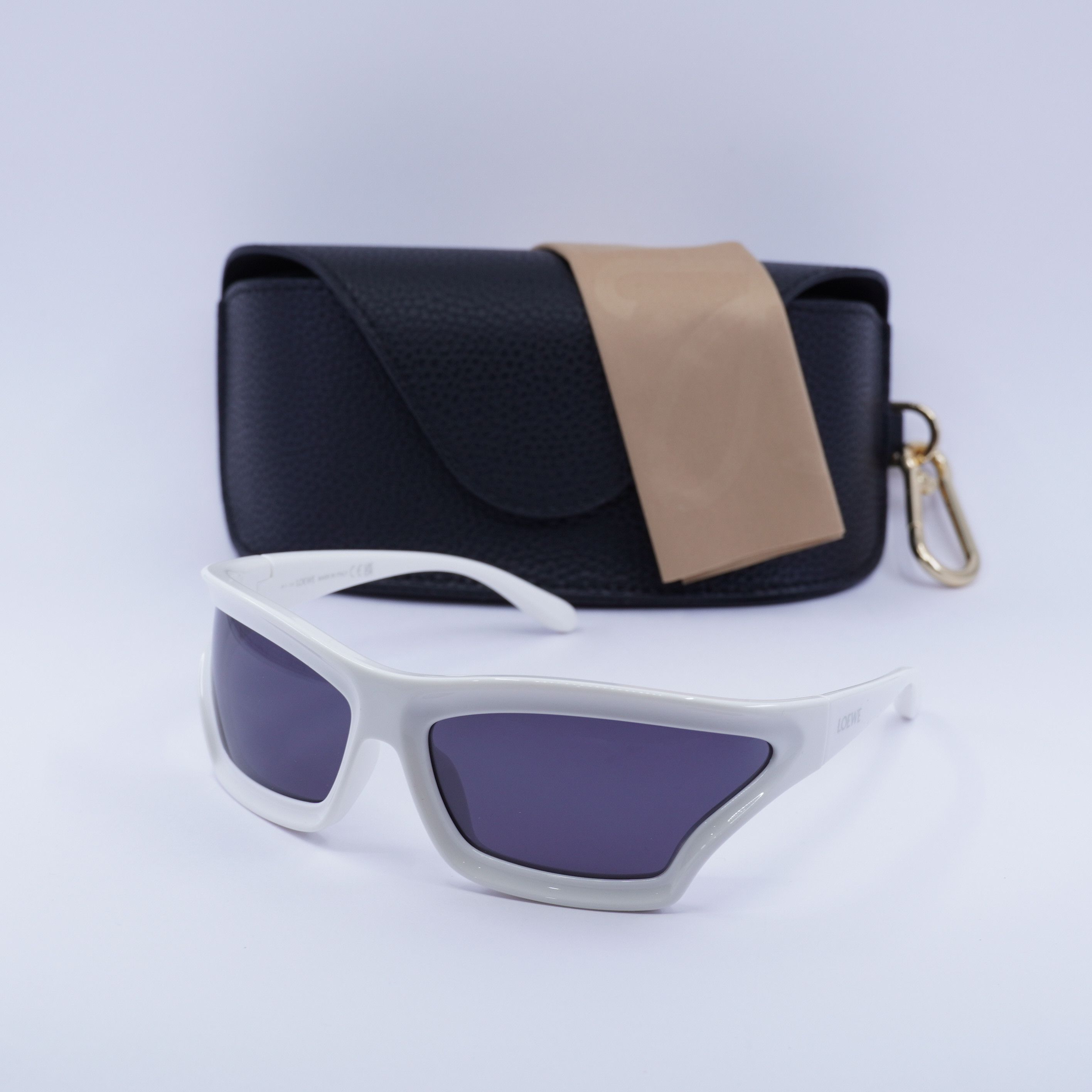 Loewe Loewe LW40143U 25A Sunglasses Ivory Geometric Frame Size ONE SIZE - 11 Thumbnail