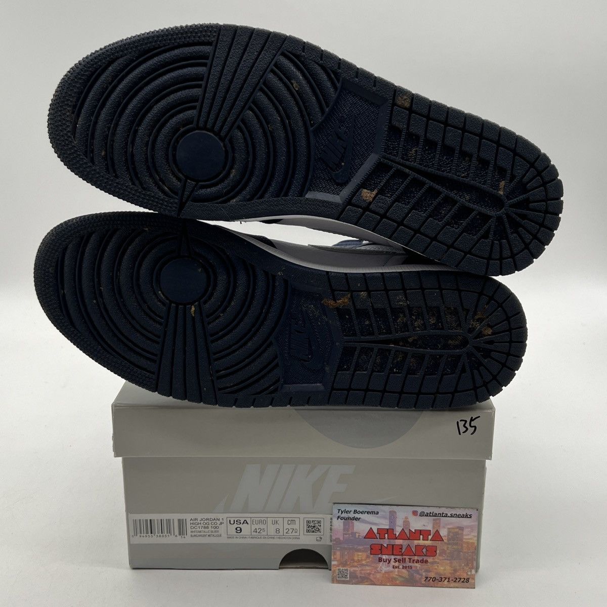 Nike Air Jordan 1 high Midnight navy Size US 9 / EU 42 - 8 Thumbnail
