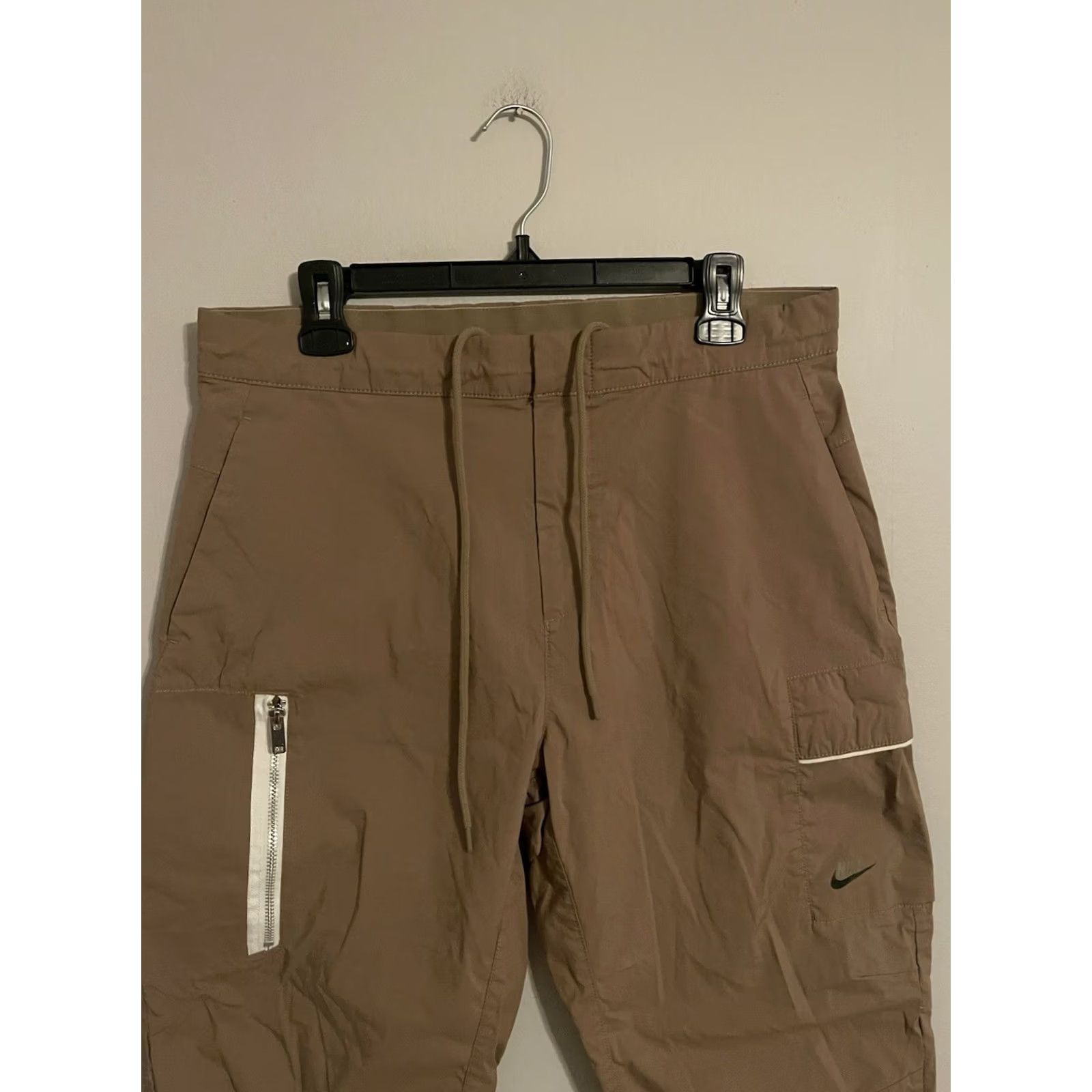 Nike Nike Sportswear Essential Utility Cargo Pants Khaki DD7034-208 34x28 Men's Size US 34 / EU 50 - 2 Thumbnail