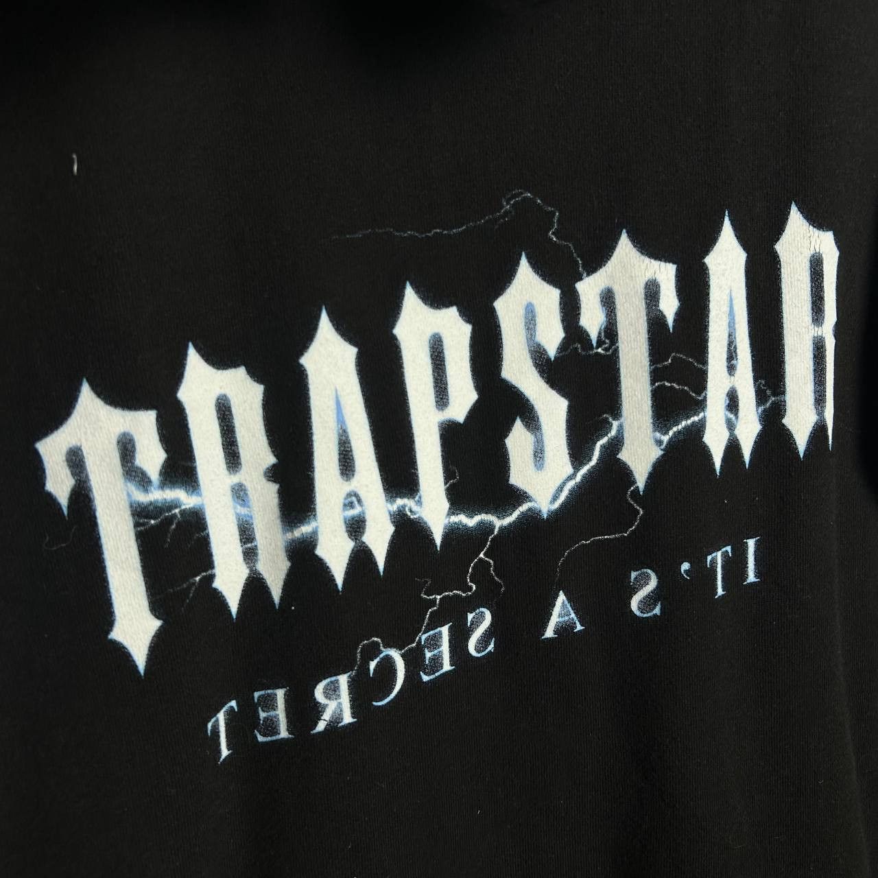 Trapstar London Vintage Trapstar Big logo distressed faded y2k style hoodie Size US S / EU 44-46 / 1 - 13 Thumbnail