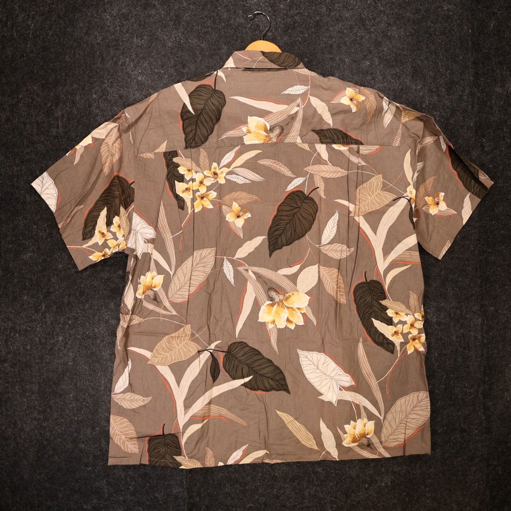 Ralph Lauren VINTAGE Chaps Ralph Lauren Shirt Mens XL Brown Floral Tropical Button Down Size US XL / EU 56 / 4 - 2 Thumbnail