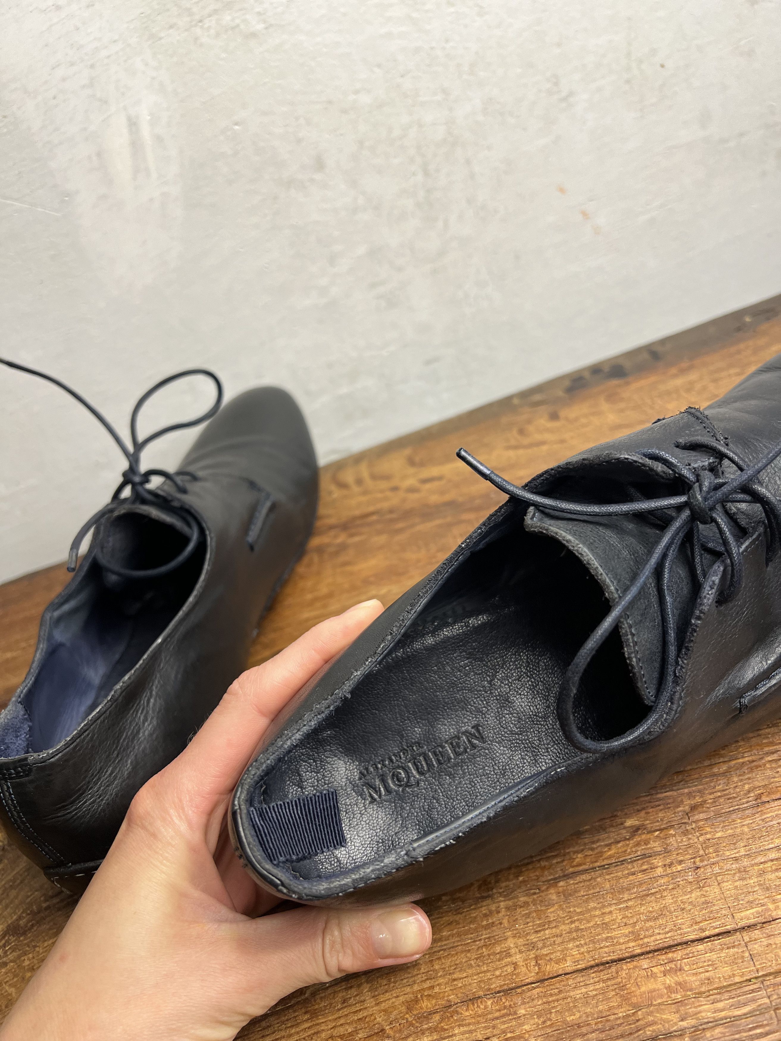 Alexander McQueen Alexander Mcqueen Black Leather Derby Shoes Size US 11 / EU 44 - 9 Thumbnail