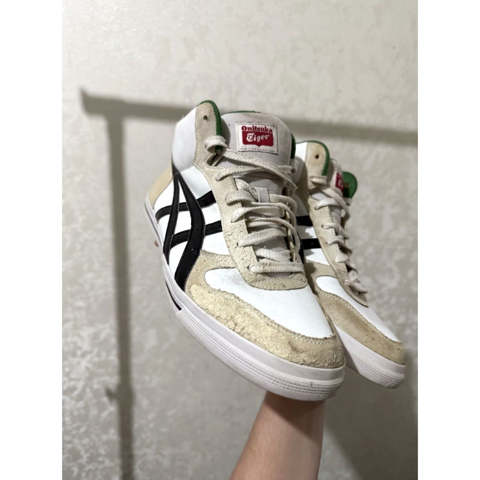 Onitsuka Tiger VINTAGE ASICS Onitsuka Tiger Aaron MT HIGH-TOP MEN’S SPORTS SNEAKERS Sz 44.5 White Leather Sneakers Mens 90s Athletic Size US 10 / EU 43 - 6 Thumbnail
