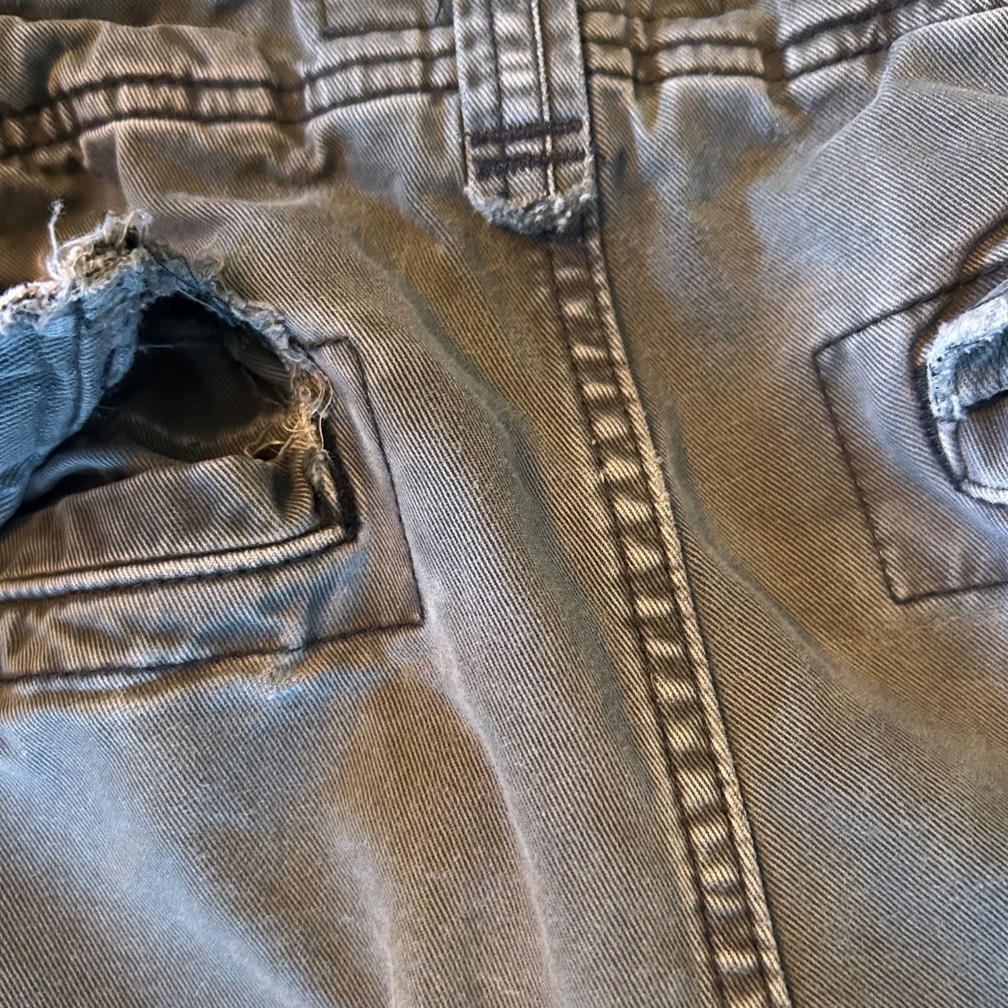 Abercrombie & Fitch Vintage Abercrombie & Fitch Baggy Y2K Cargo LFO Pants Size 31" - 9 Thumbnail