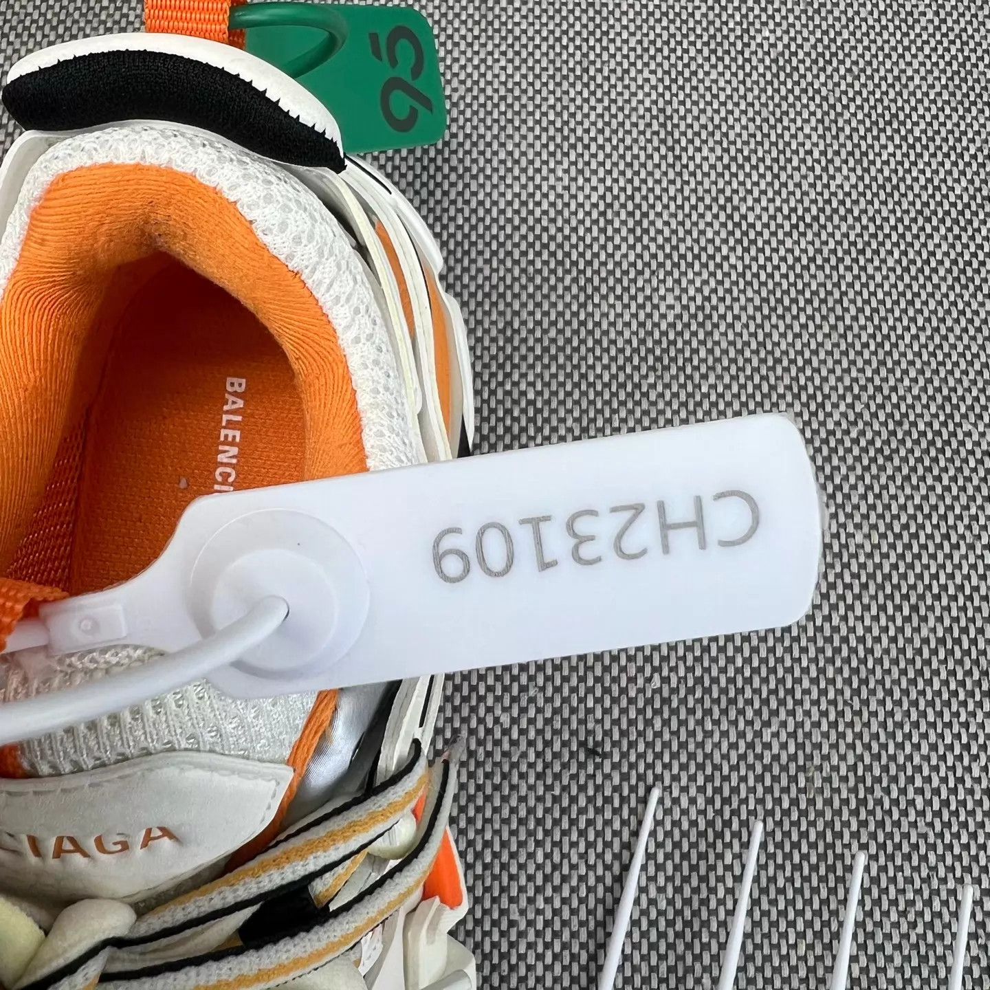 Balenciaga Balenciaga Track White Orange Women's 34 Near New Box Size US 4 / IT 34 - 9 Thumbnail