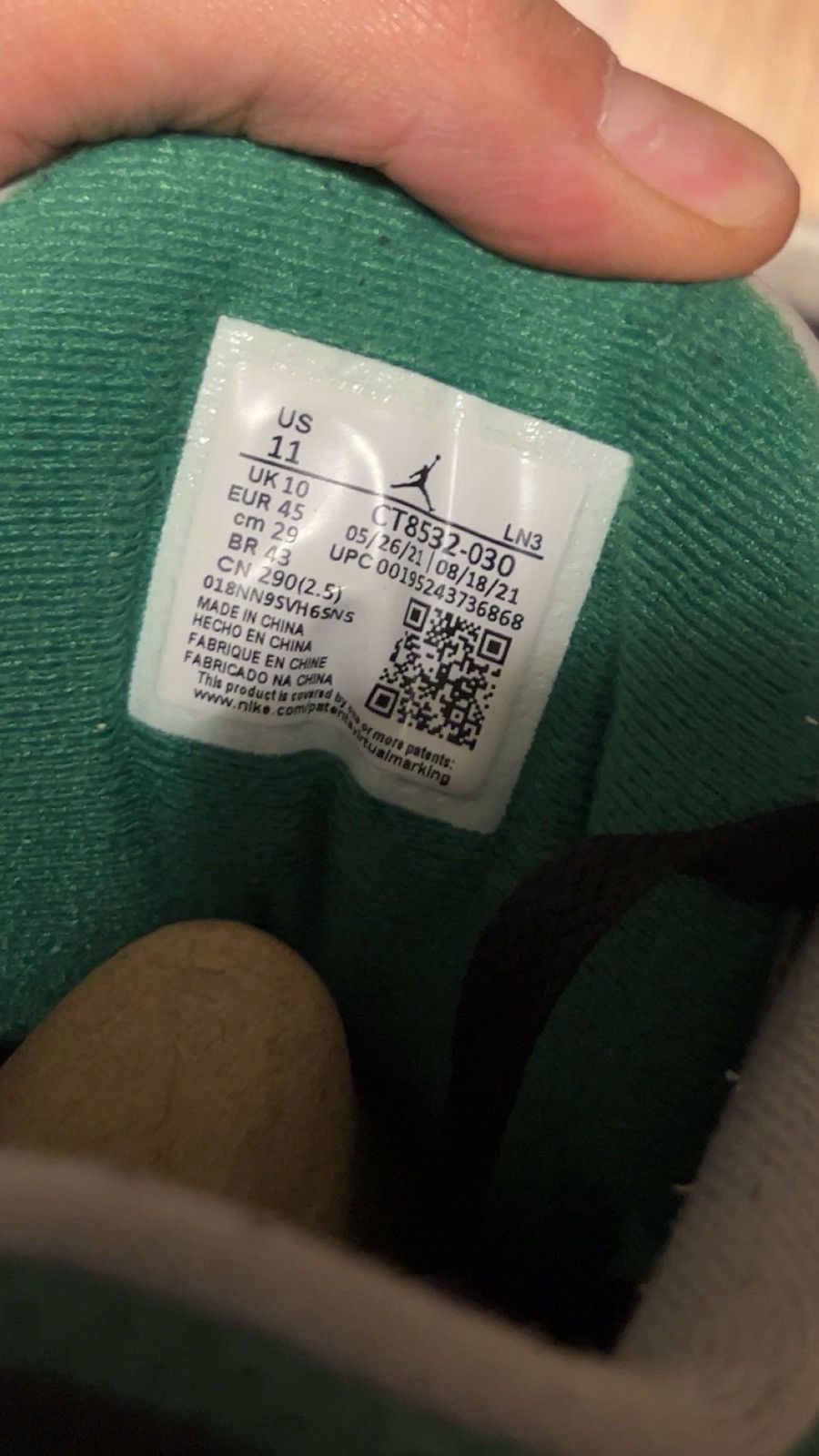 Jordan Brand Air Jordan Retro 3 Pine Green Size US 11 / EU 44 - 5 Thumbnail
