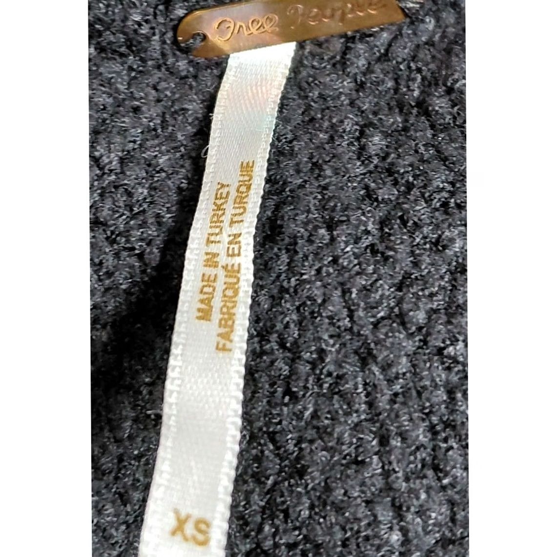Brunello Cucinelli Brunello Cucinelli Wool Knit Vest Gray Solid Women XS V-Neck Button Knit 100% Wool Size XS / US 0-2 / IT 36-38 - 3 Thumbnail