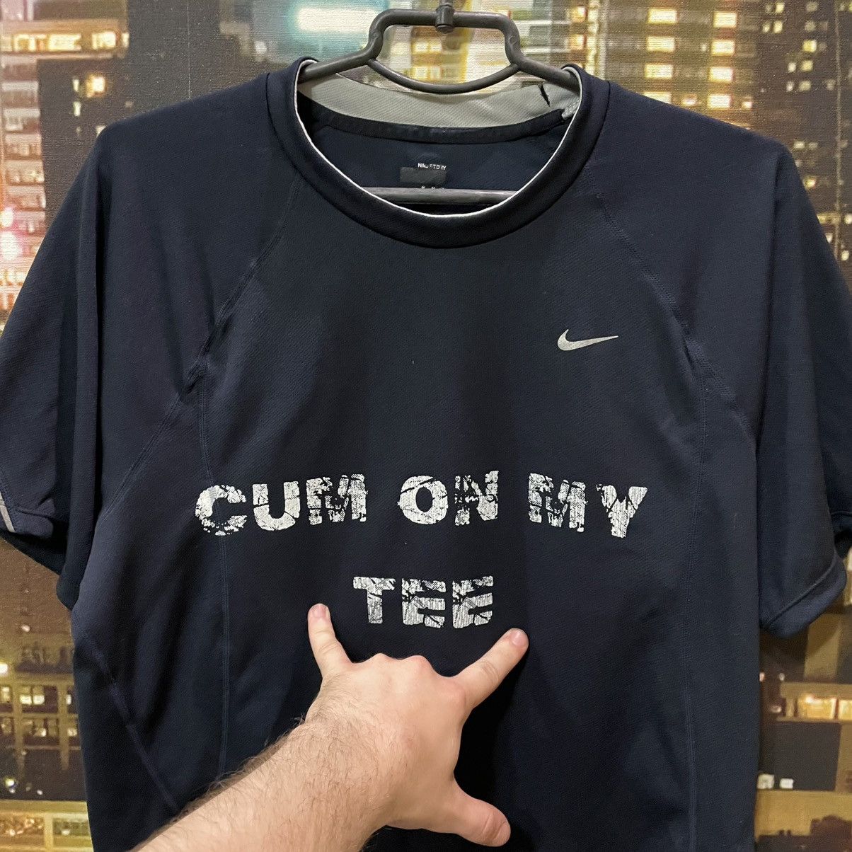 Vintage Vintage 90s Nike Graphic Tee Streetwear Skate Y2K Cropped M Size US M / EU 48-50 / 2 - 3 Thumbnail