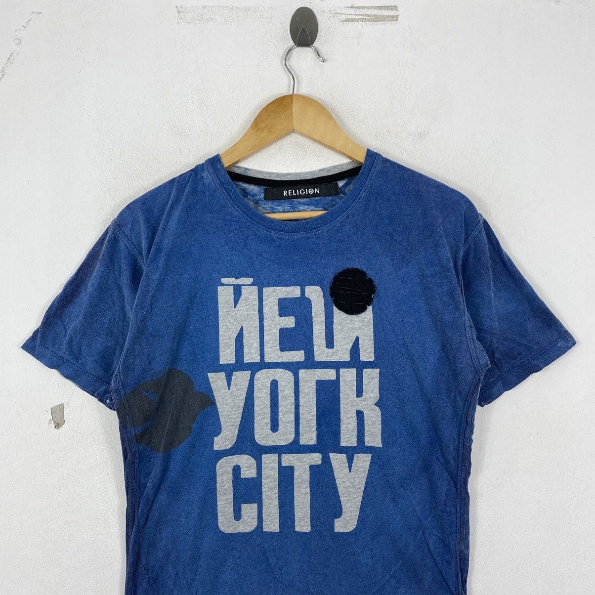 Japanese Brand Religion NYC Overdyed Graphic Tee Blue Vintage Style Cotton Size US S / EU 44-46 / 1 - 3 Thumbnail