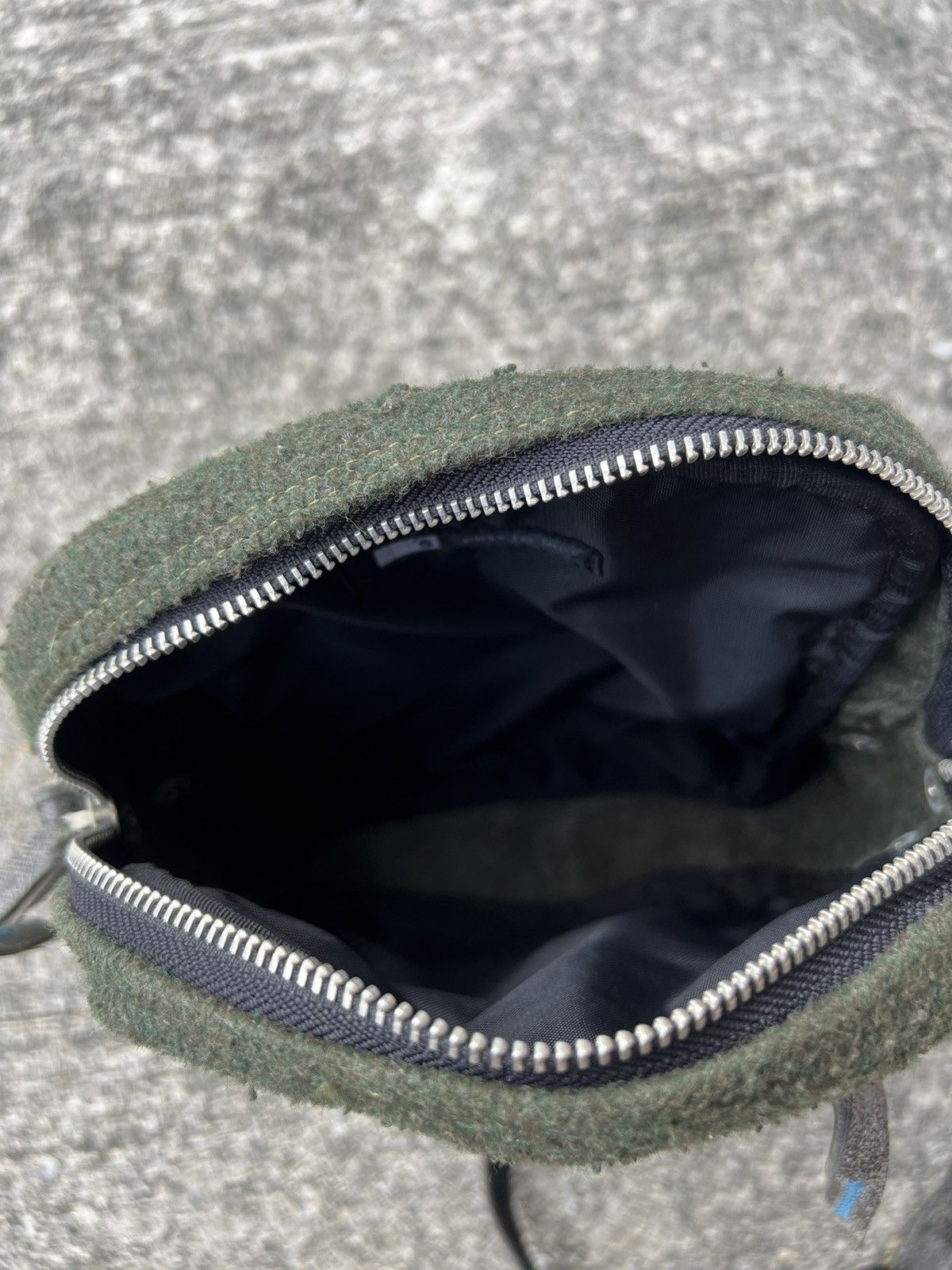 Lui's Vintage Luis Japan Distressed Hybrid Wool Leather Sling Bag Size ONE SIZE - 21 Thumbnail