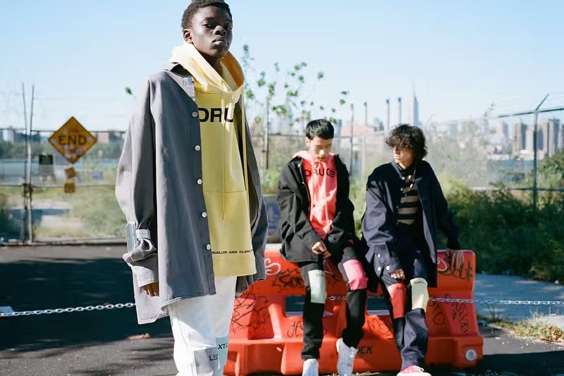 Raf Simons Raf Simons FW18 “Drug$” Backless Hoodie Size US M / EU 48-50 / 2 - 16 Thumbnail