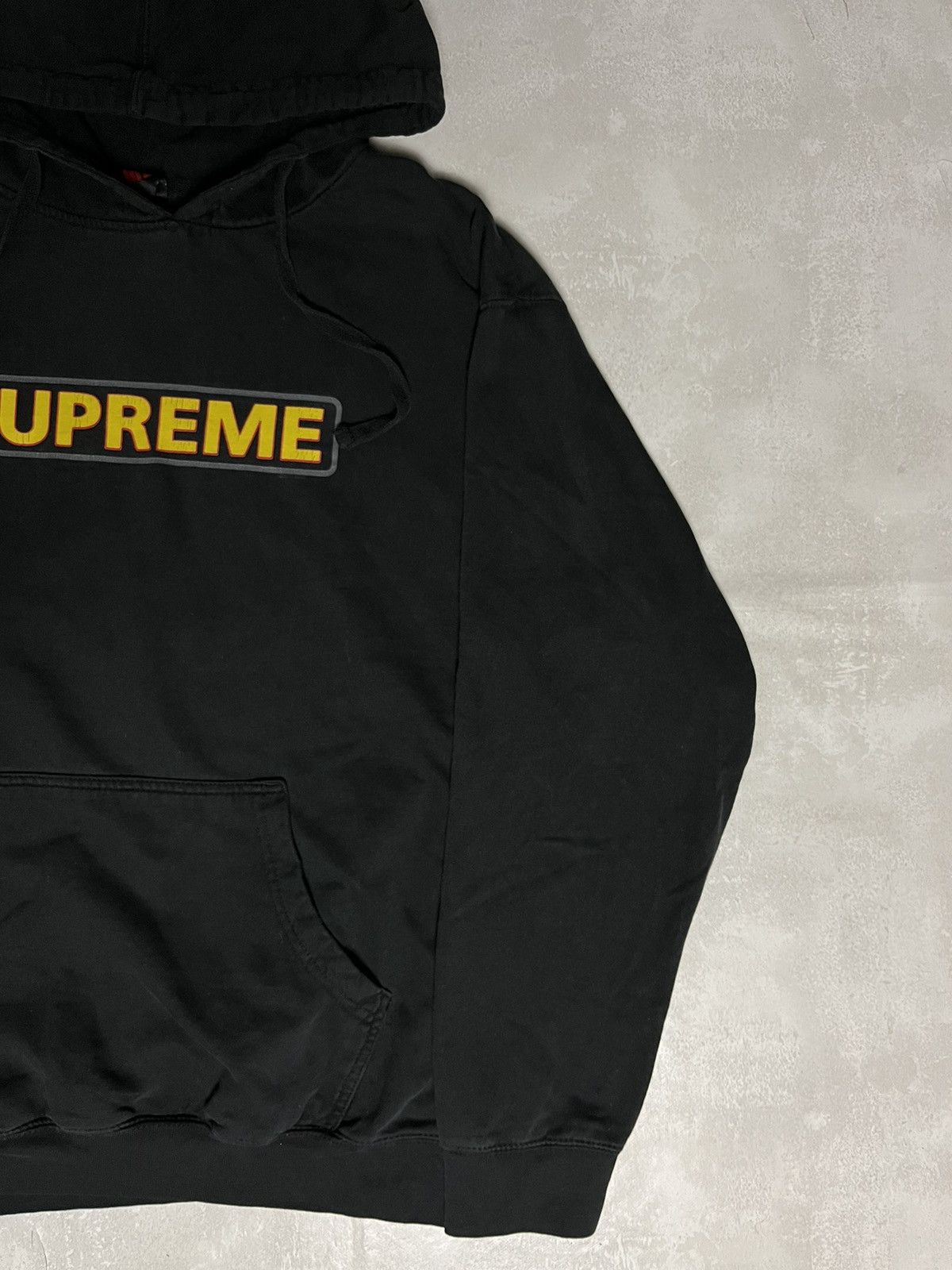 Powell Peralta × Supreme × Vintage Supreme Spellout Powell Peralta Hoodie Size US M / EU 48-50 / 2 - 4 Thumbnail