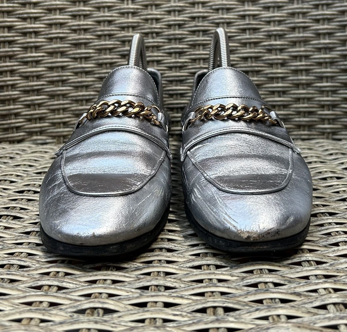 Tom Ford × Vintage Vintage Tom Ford Silver Leather Chain Loafer Flats MUCH WORN Size US 9 / IT 39 - 3 Thumbnail