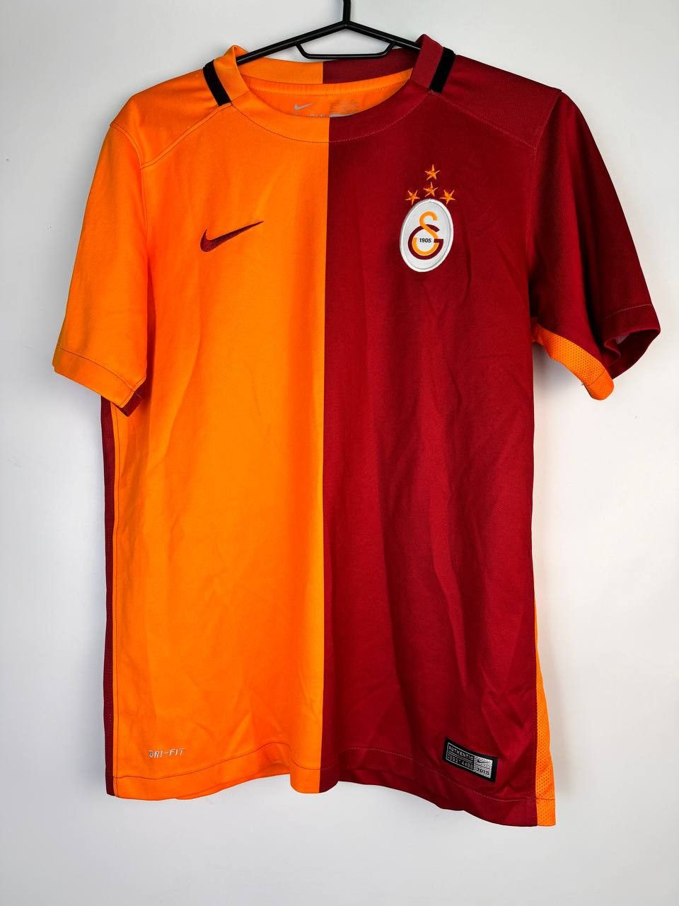 Nike GALATASARAY FOOTBALL SOCCER JERSEY NIKE Size boys xl L Size US XL / EU 56 / 4 - 1 Thumbnail
