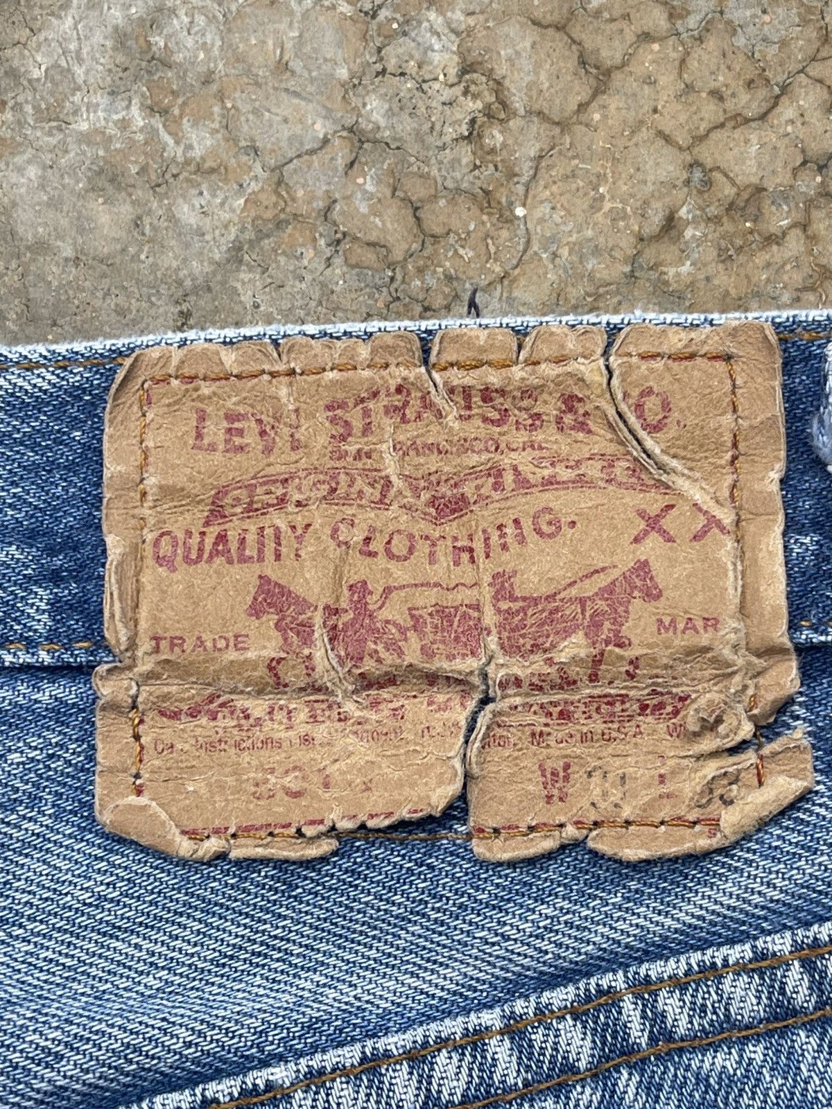 Levi's Vintage Levi's 501 Made in USA Jeans Size US 31 - 17 Thumbnail