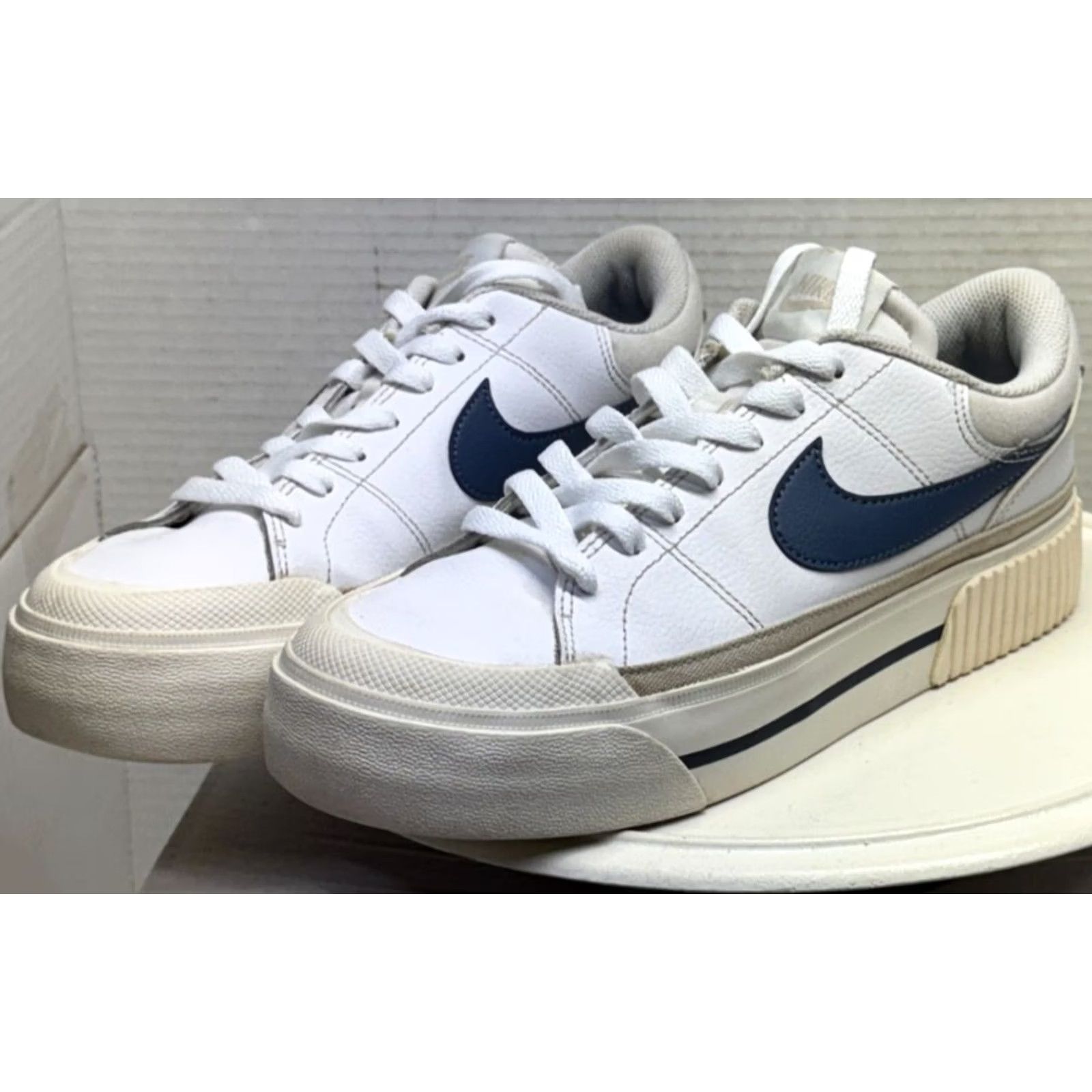 Nike Nike Court Legacy Lift Sneakers Womens DM7590-104 White 39/8 Diffused Blue Comfort Classic Size US 8 / IT 38 - 4 Thumbnail