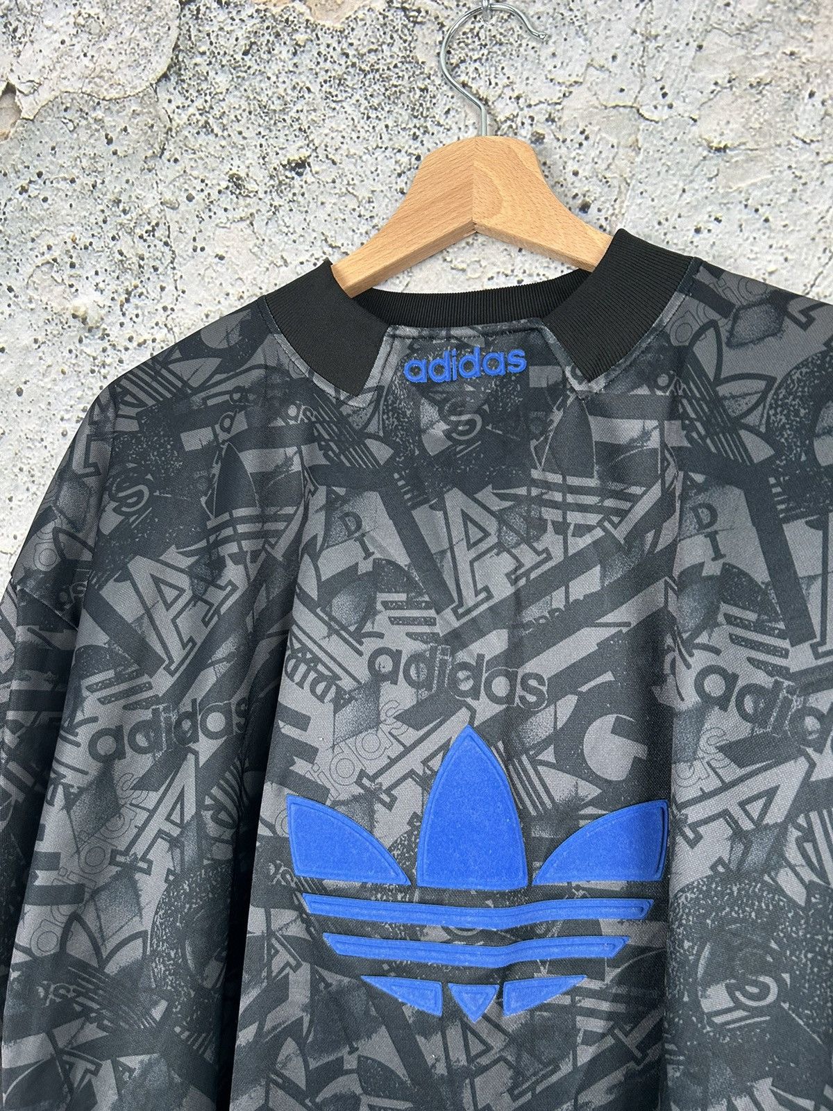 Adidas Vintage Adidas 80s/90s Center Logo Ultra Rare Hype Drill Size US XL / EU 56 / 4 - 3 Thumbnail