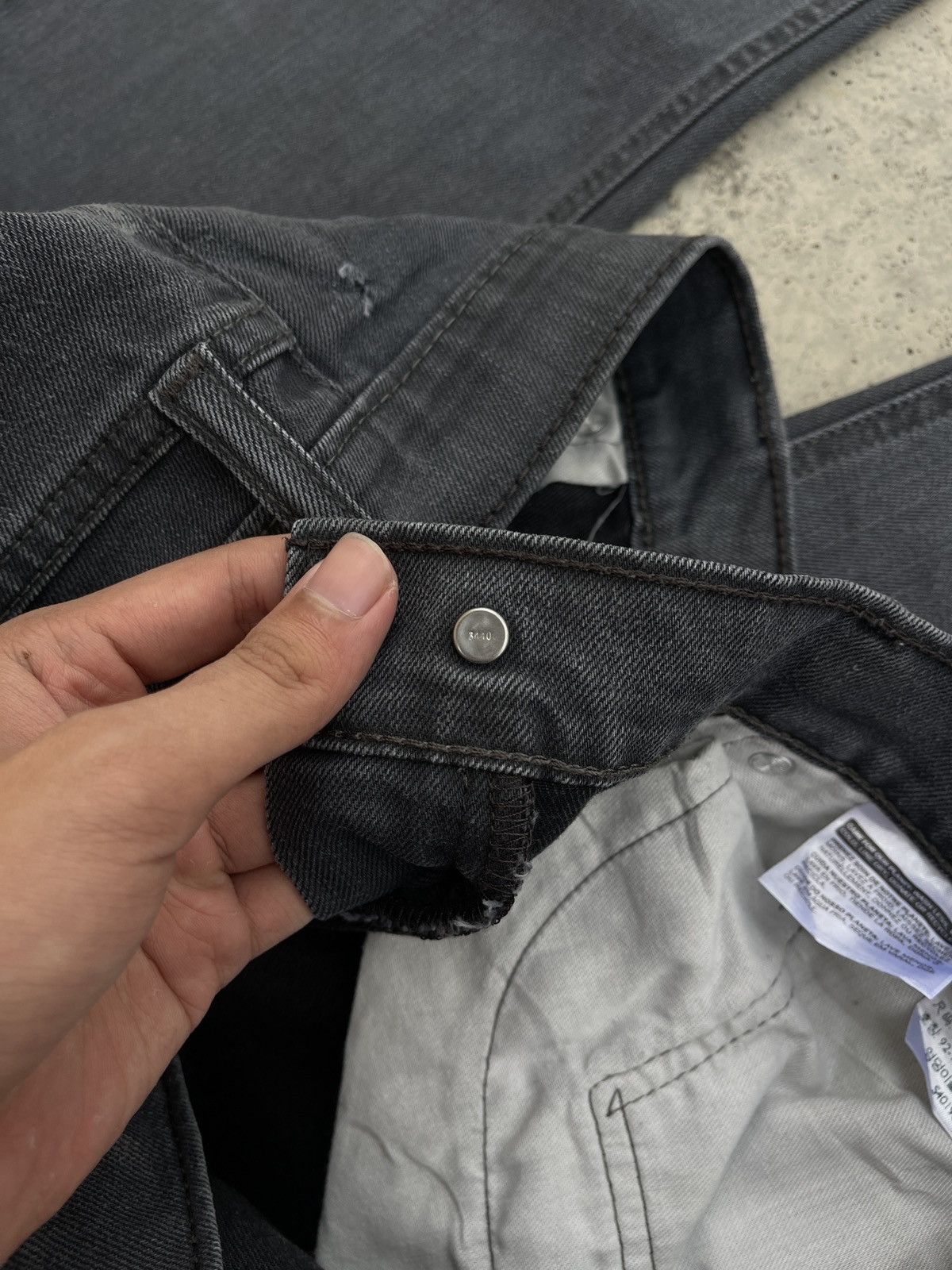 Levi's × Vintage Vintage 90s Levis 541 Faded Black Jeans Size US 38 / EU 54 - 10 Thumbnail