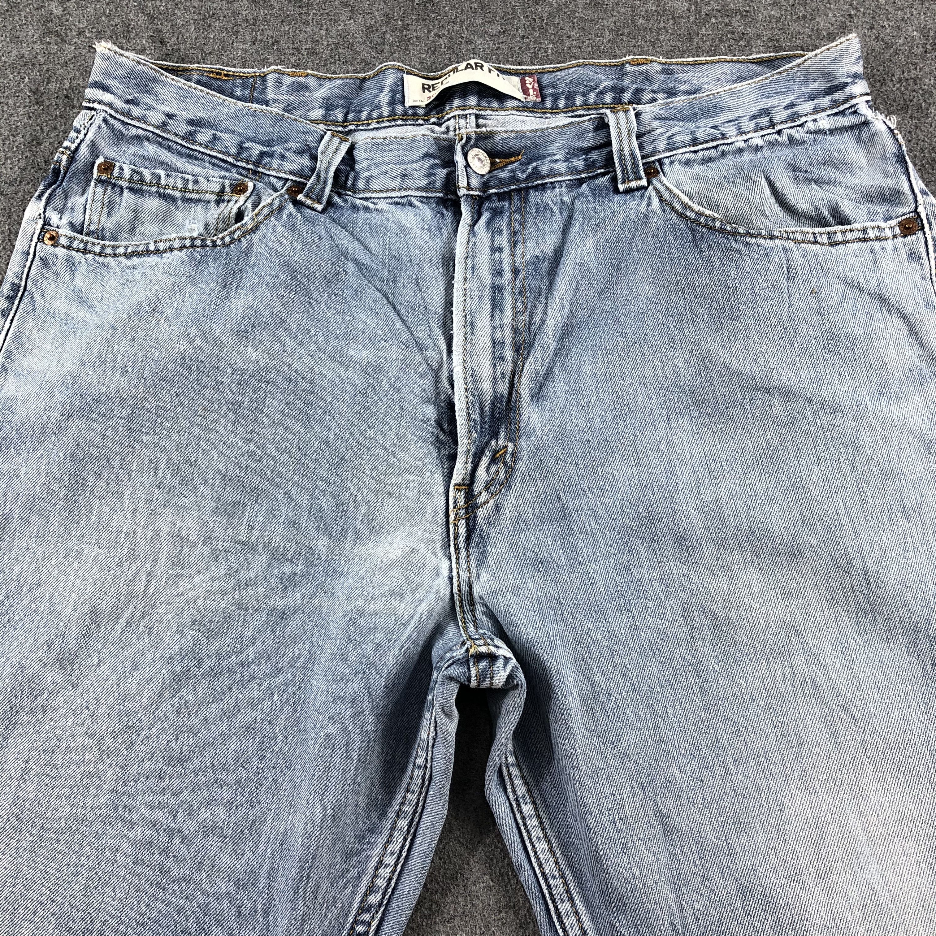 Levi's Vintage Blue Wash Levis 505 Jeans-J2478 Size US 37 - 3 Thumbnail