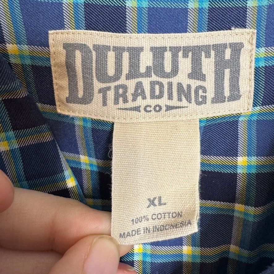 Duluth Trading Company Duluth Trading Co XL Blue Green Plaid Button Down Shirt Size US XL / EU 56 / 4 - 5 Thumbnail