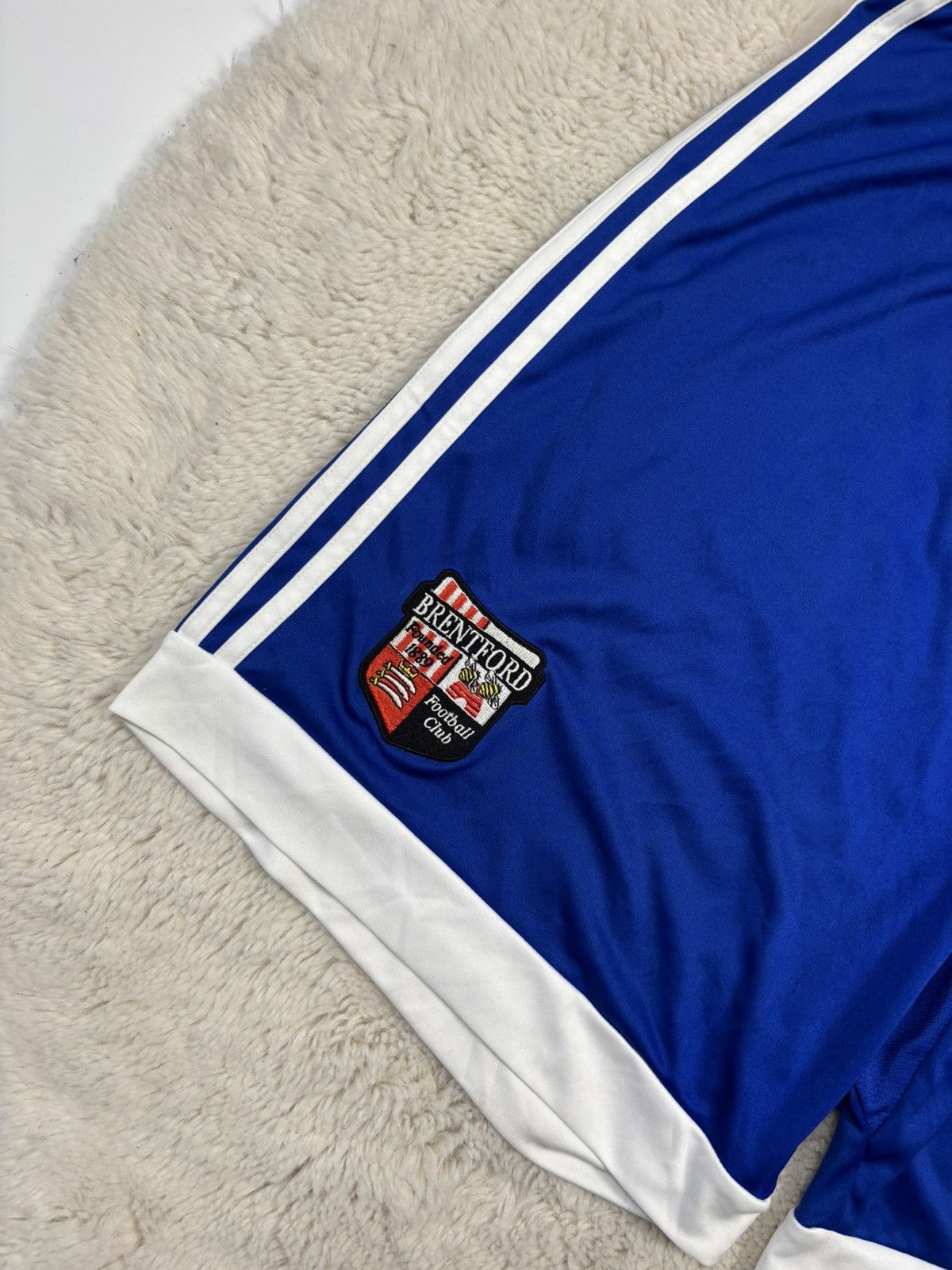 Adidas Adidas FC Brentford 2015/16 Soccer Shorts Rare Vintage Size US 36 / EU 52 - 2 Thumbnail