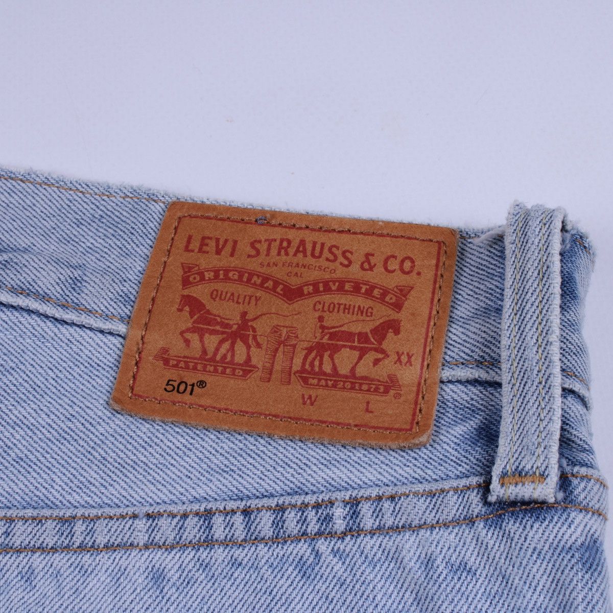 Levi's Women's Levi's 501 Selvedge Regular Straight Cropped Jeans Size 26" / US 2 / IT 38 - 15 Thumbnail
