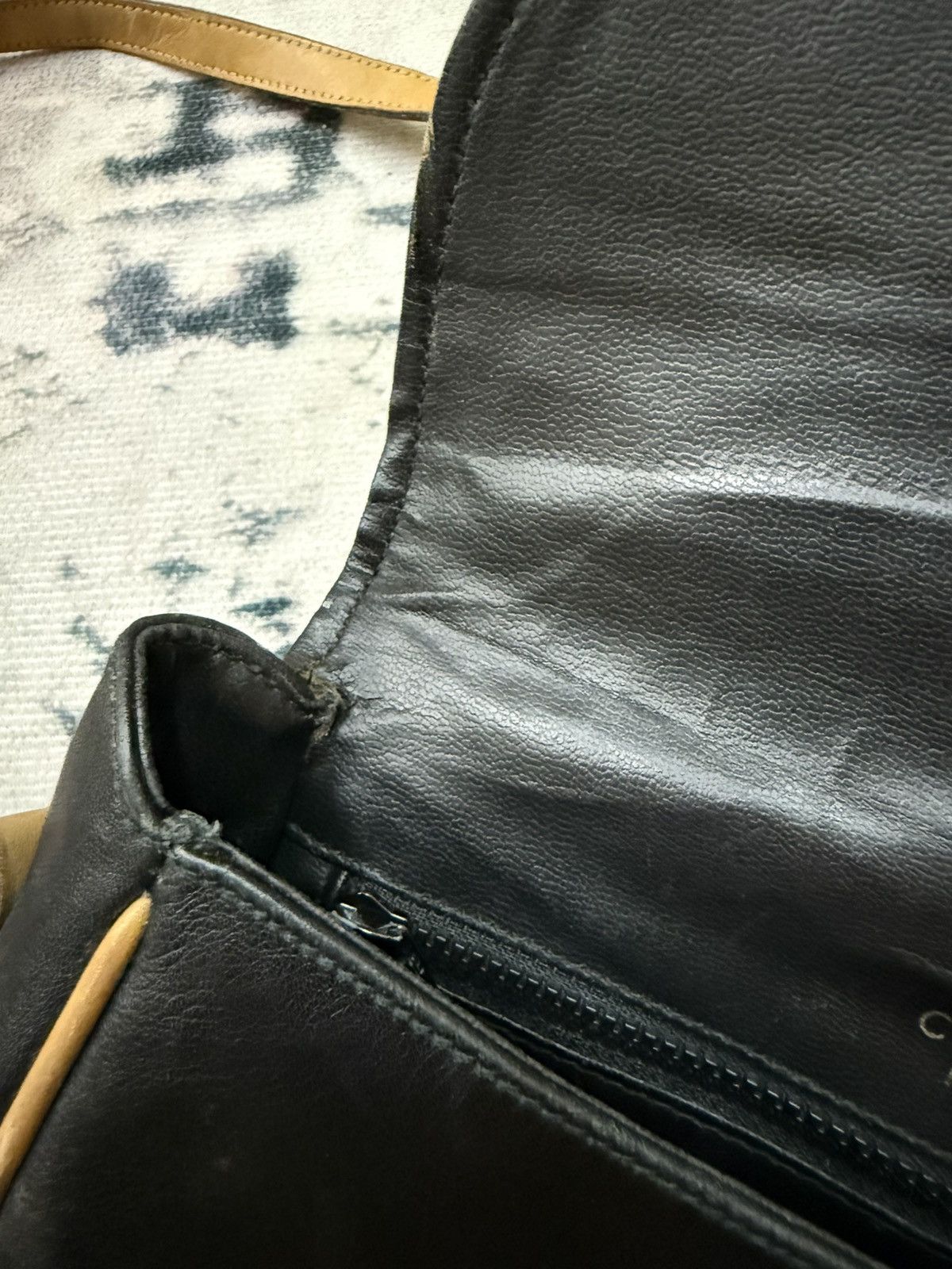 Celine × Designer × Vintage Vintage Celine Black Leather Massenger Bag Size ONE SIZE - 10 Thumbnail
