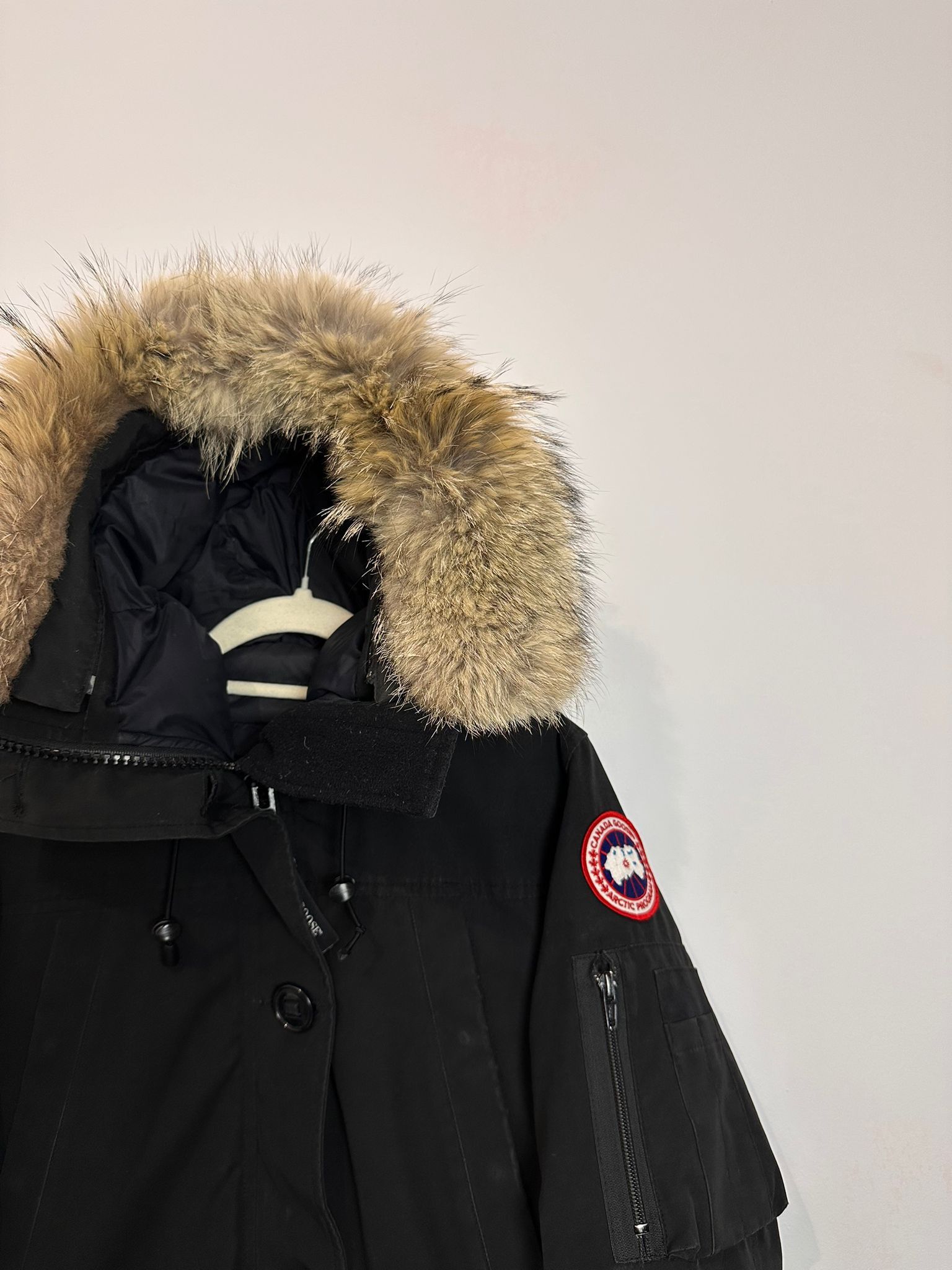Canada Goose Canada Goose Montebello Jacket Size M / US 6-8 / IT 42-44 - 2 Thumbnail